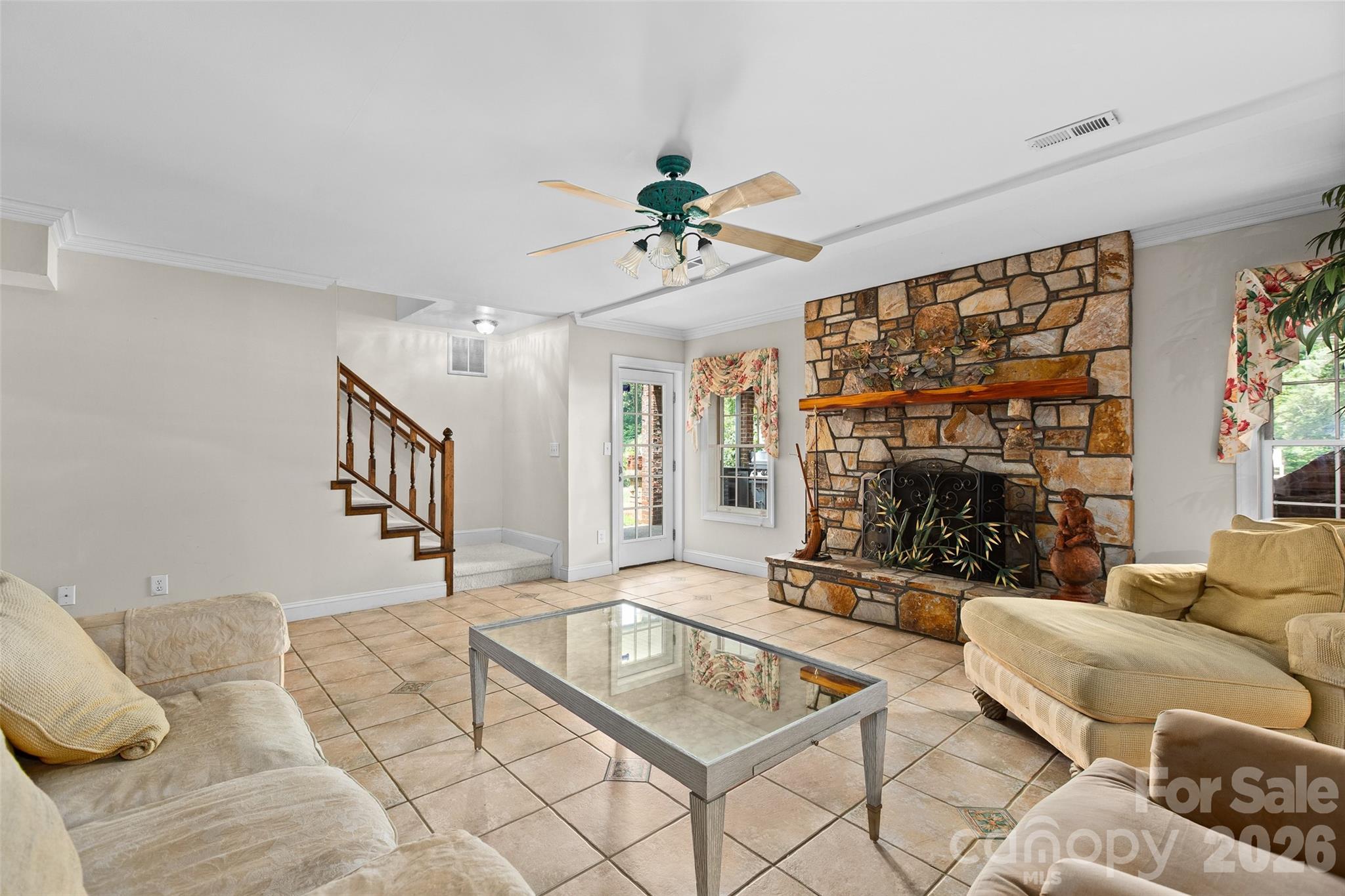 Single Family Residence at 217 Riverwood Drive, Lewisville, photo 25 of 46