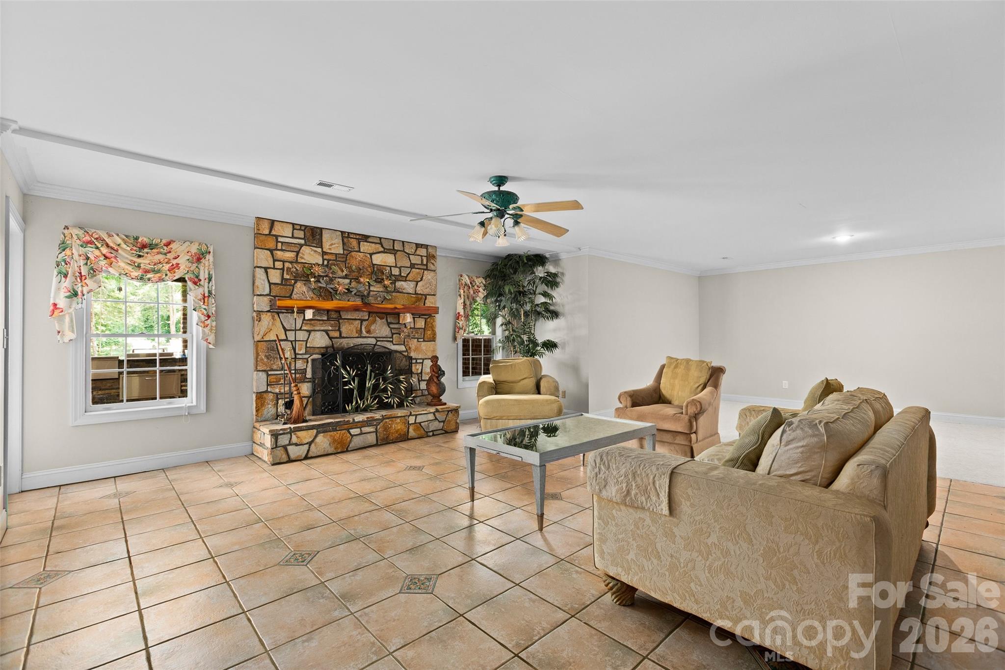Single Family Residence at 217 Riverwood Drive, Lewisville, photo 26 of 46