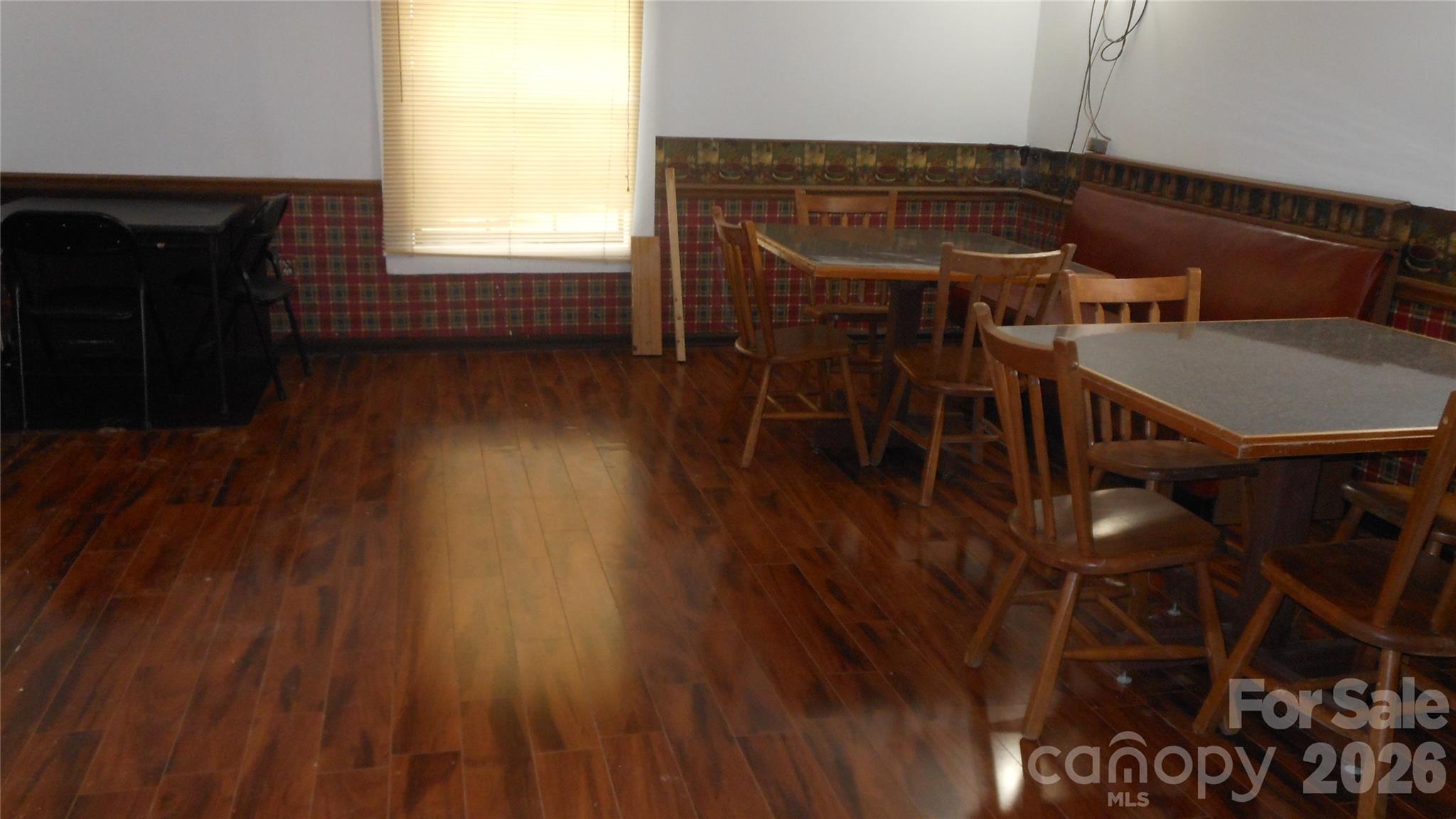 Left rear room dining room - 1553 S Battleground Avenue, Kings Mountain