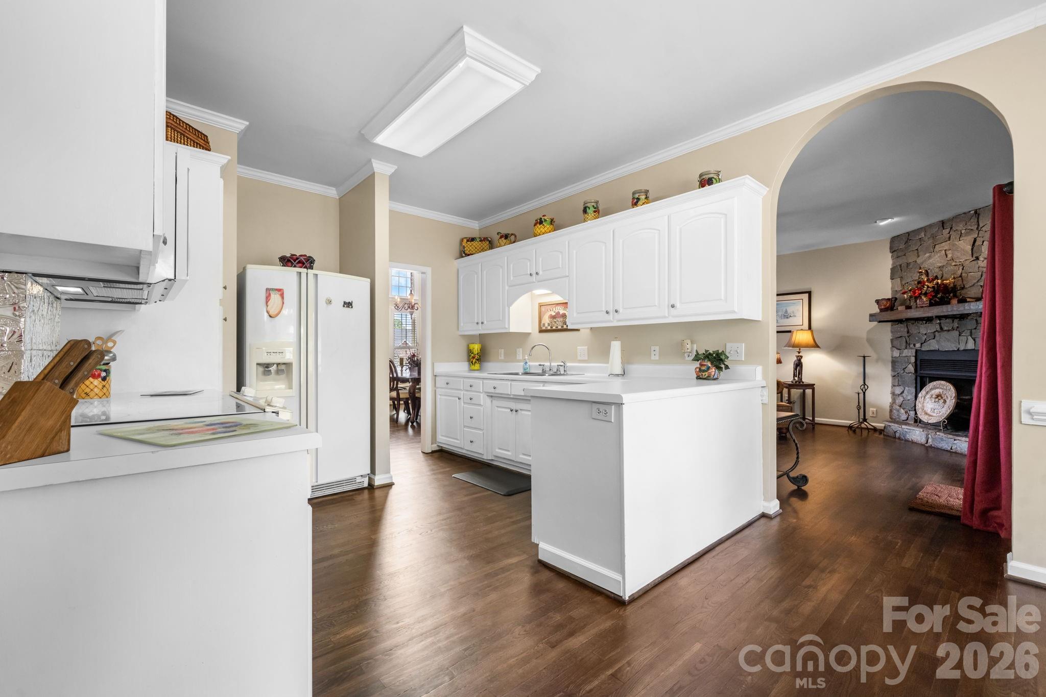 Single Family Residence at 3992 Brickfield Street, Hickory, photo 17 of 41