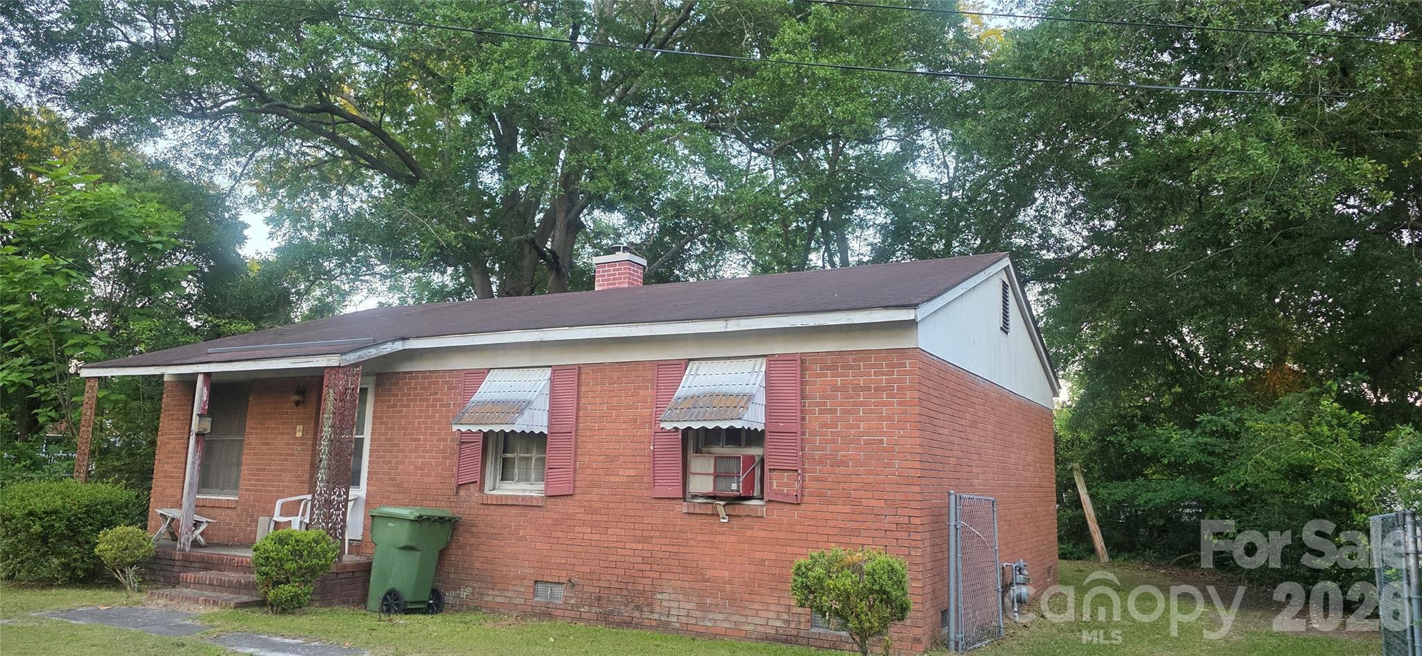 806 Brunson Street