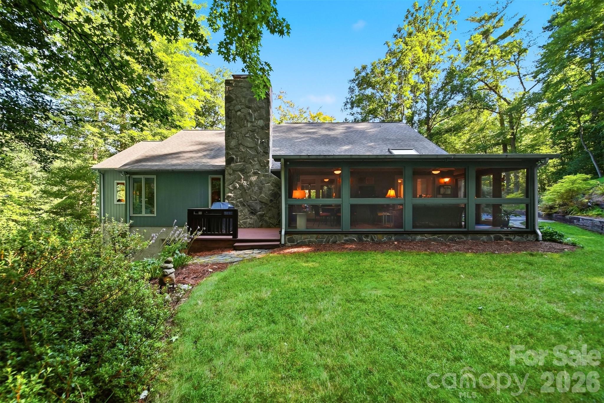 Single Family Residence at 414 Stonecroft Drive SE, Lenoir, photo 38 of 48