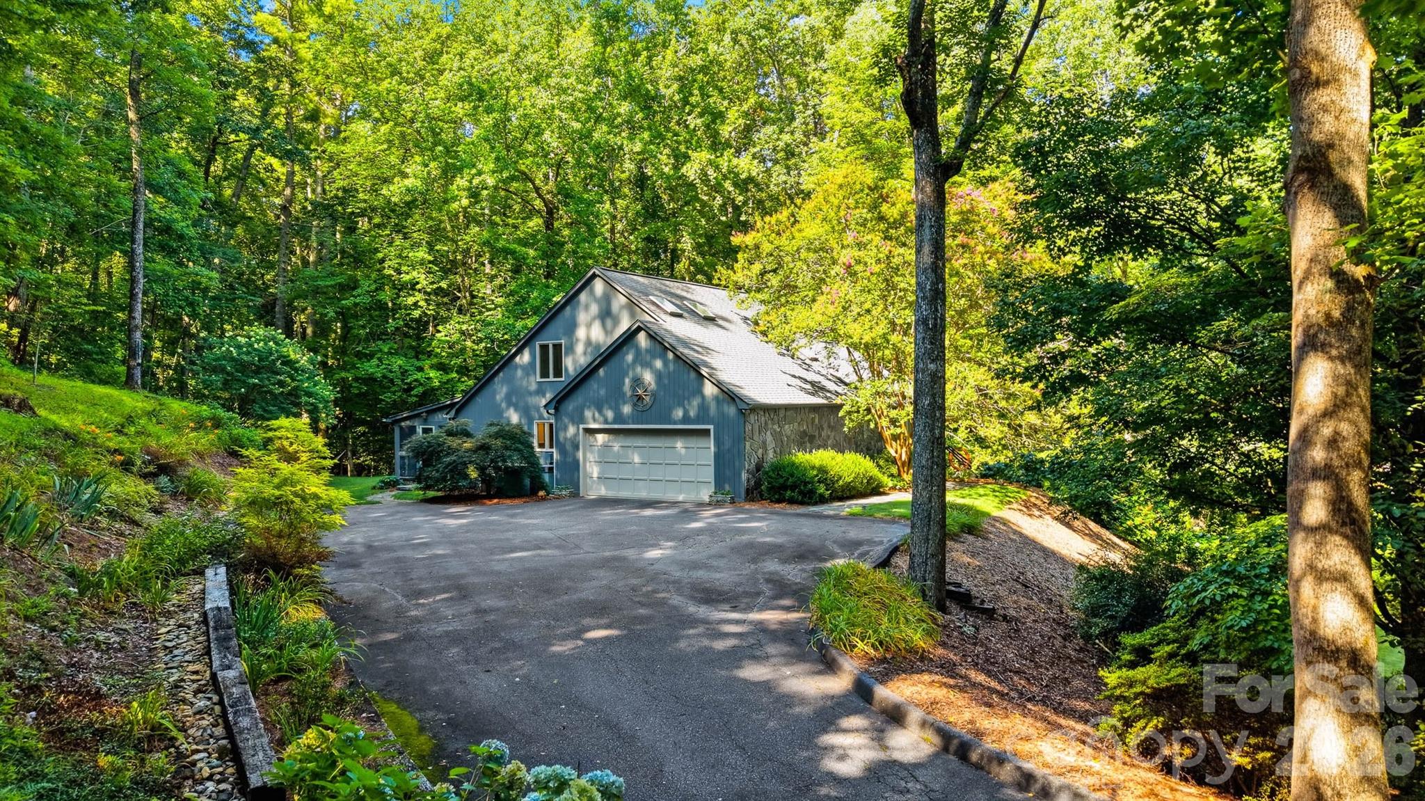 Single Family Residence at 414 Stonecroft Drive SE, Lenoir, photo 42 of 48