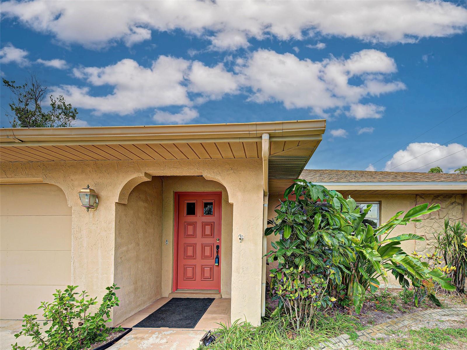Single Family Residence at 3640 STERLING RD, VENICE, photo 5 of 46