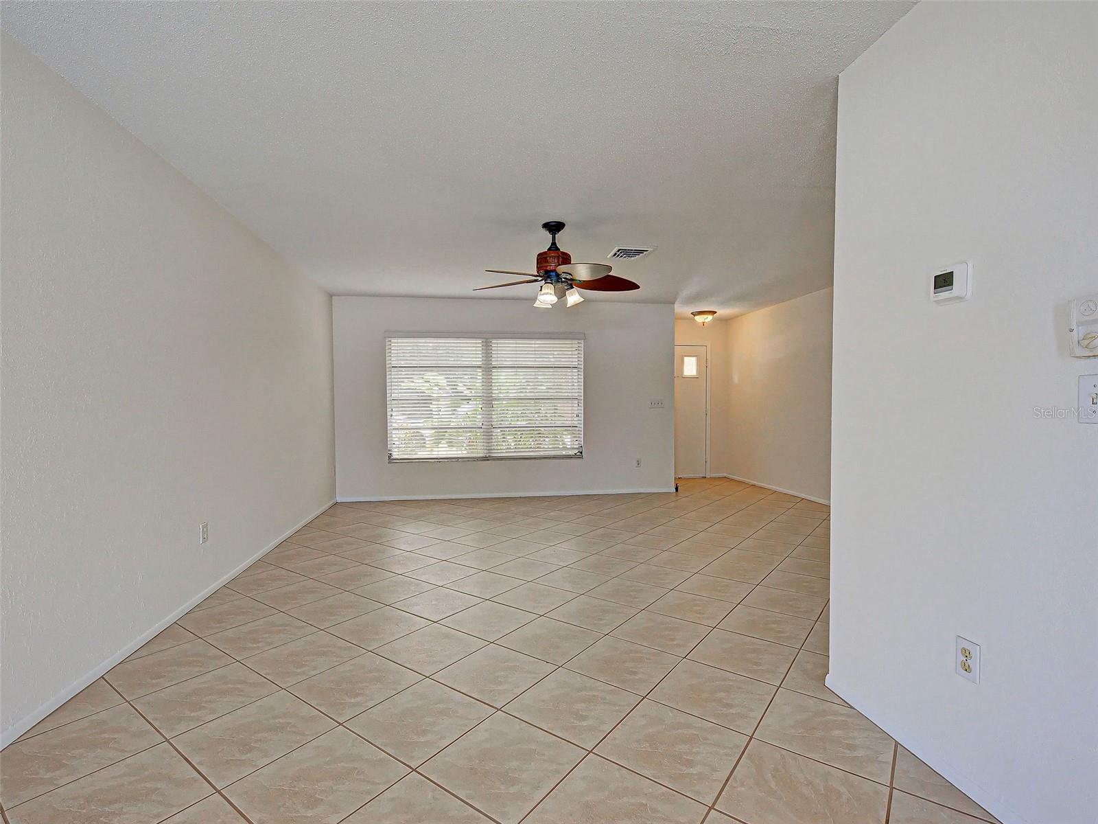 Single Family Residence at 3640 STERLING RD, VENICE, photo 18 of 46