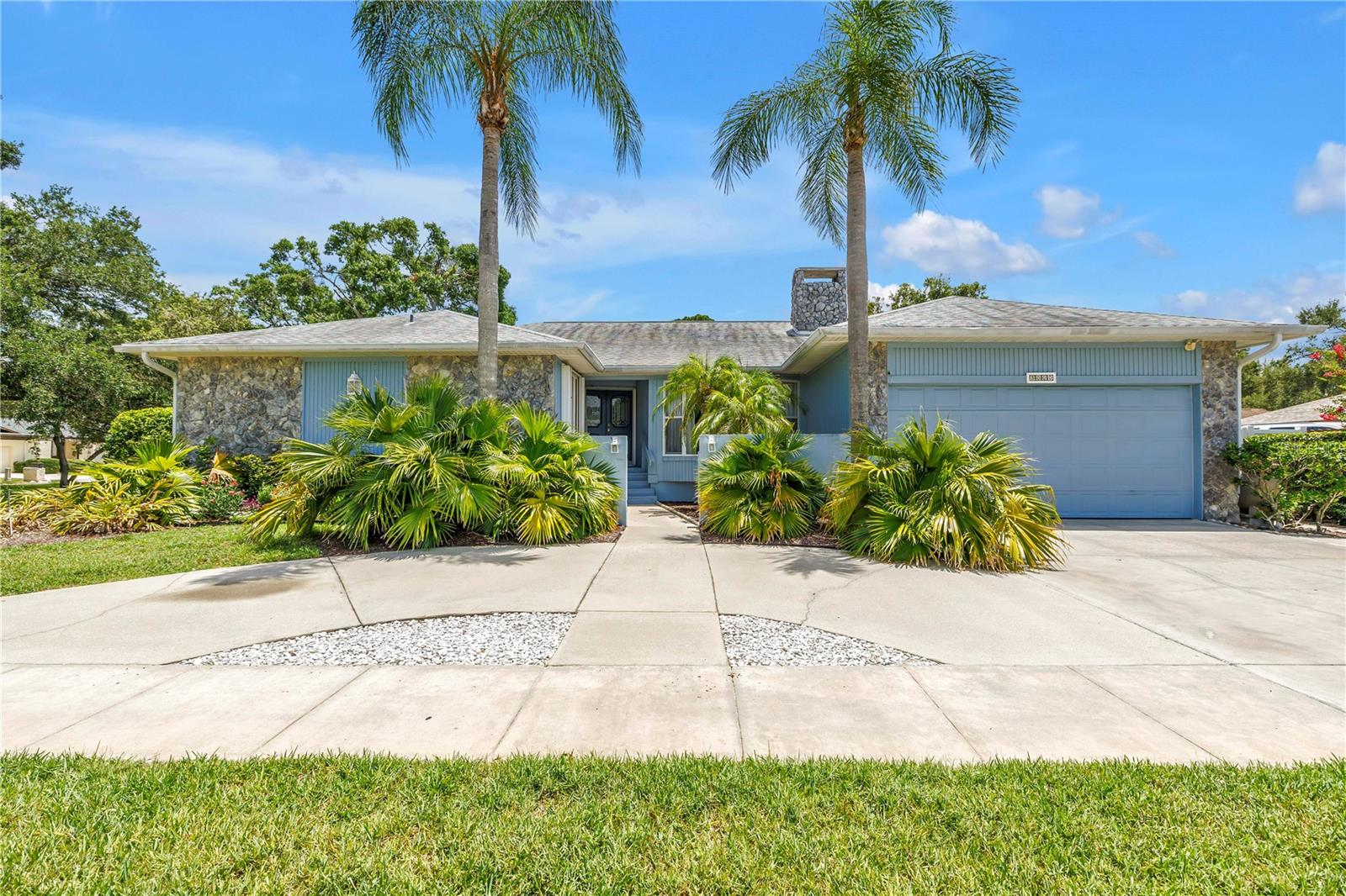 3000 HERON PL