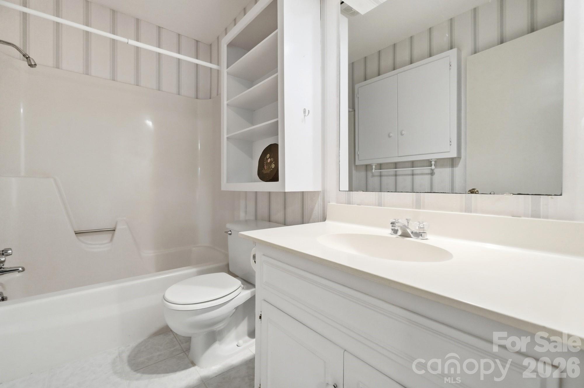 Lower Level Bath 2 - 1507 Heatherloch Drive, Gastonia