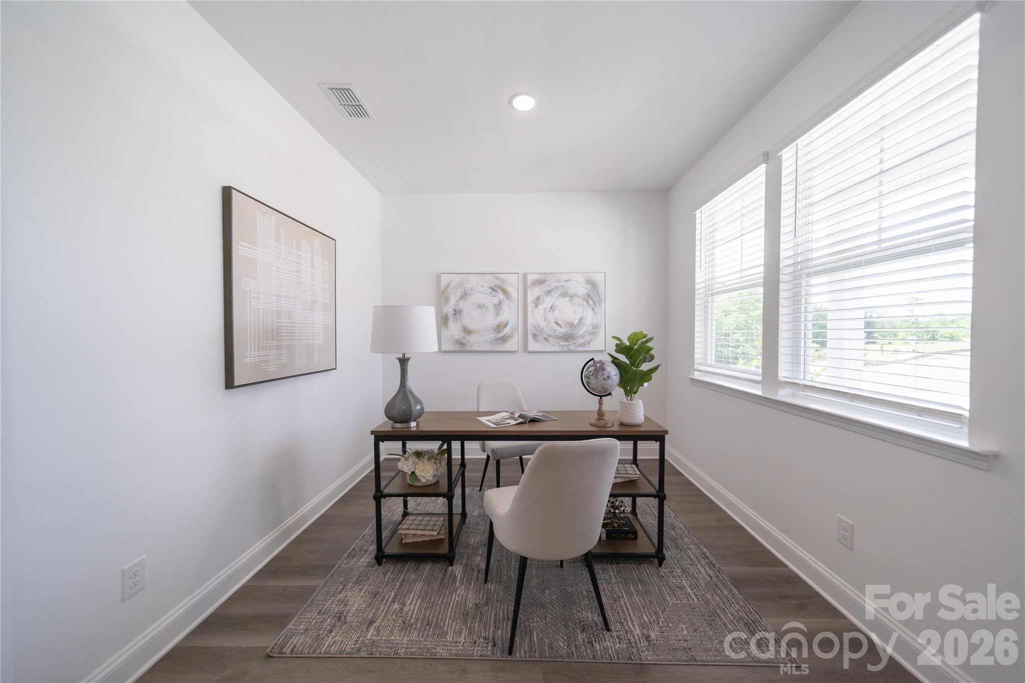 Single Family Residence at 4986 Twin River Drive, Denver, photo 6 of 38