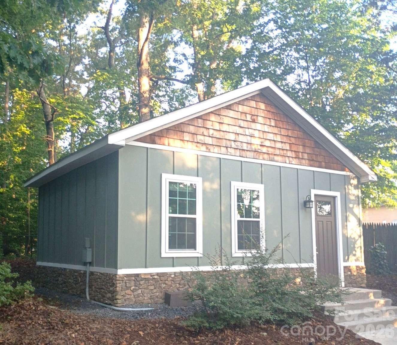 Single Family Residence at 403 N Cannon Boulevard, Kannapolis, photo 23 of 24