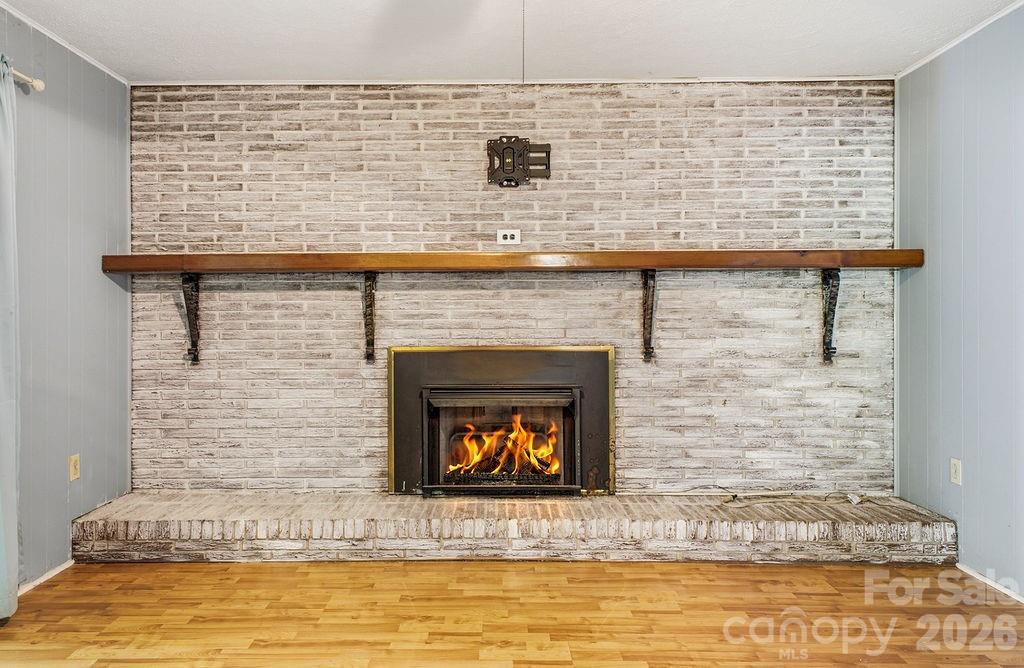 Single Family Residence at 88 Lost Creek Drive, Flat Rock, photo 7 of 34