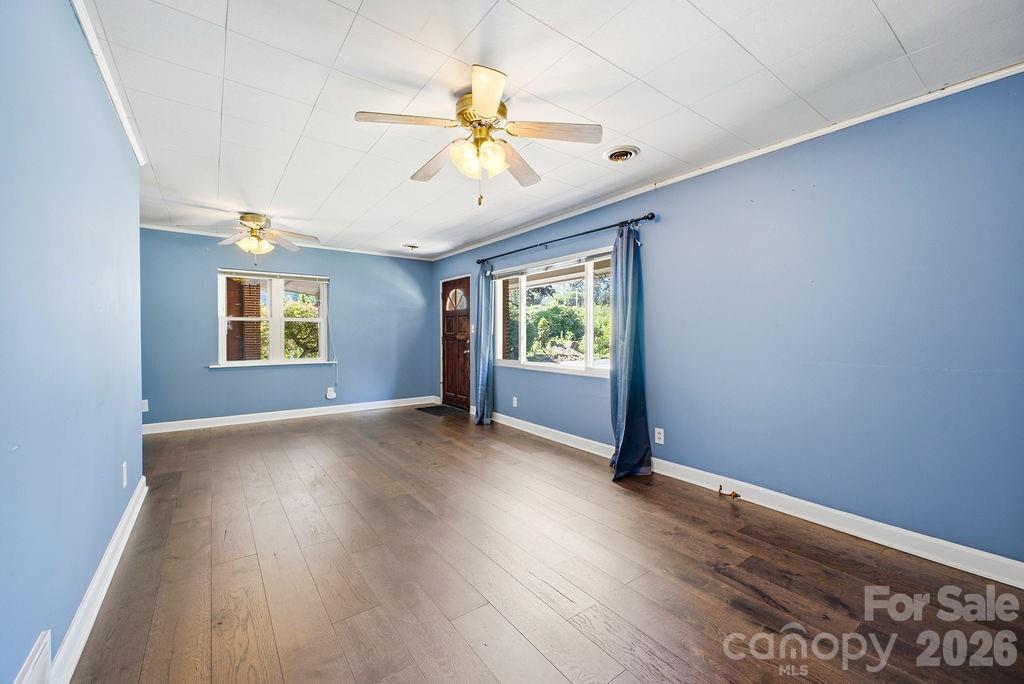 Single Family Residence at 88 Lost Creek Drive, Flat Rock, photo 13 of 34