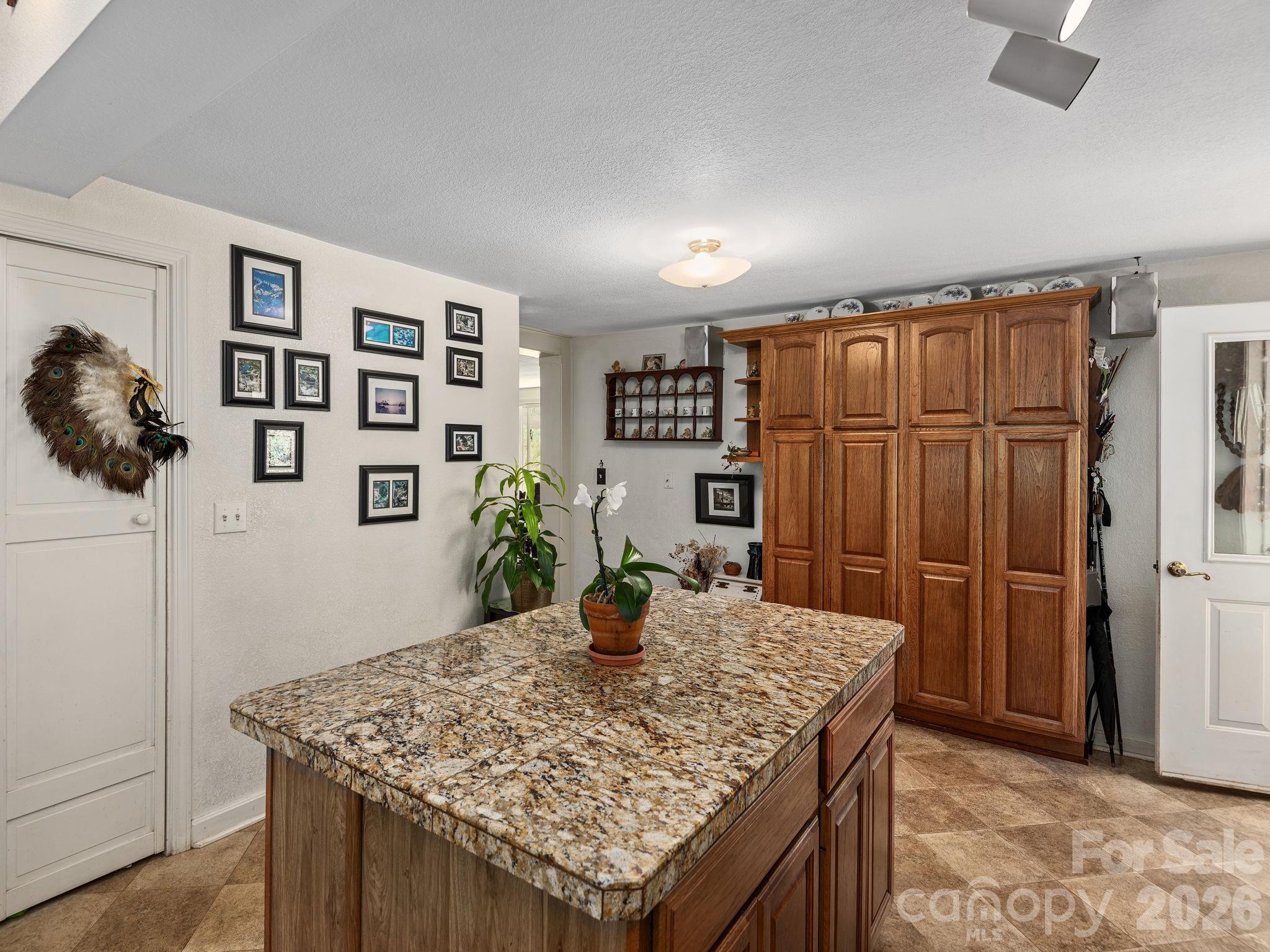 Single Family Residence at 46 Perennial Ridge, Weaverville, photo 15 of 46