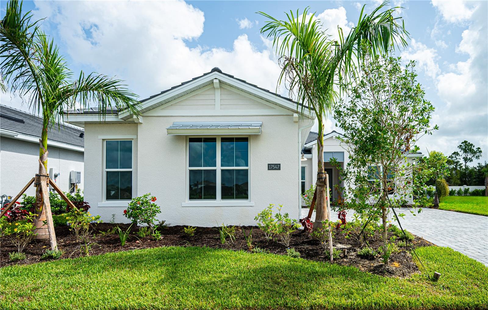 Single Family Residence at 17547 PALMISTE DR, BRADENTON, photo 2 of 52