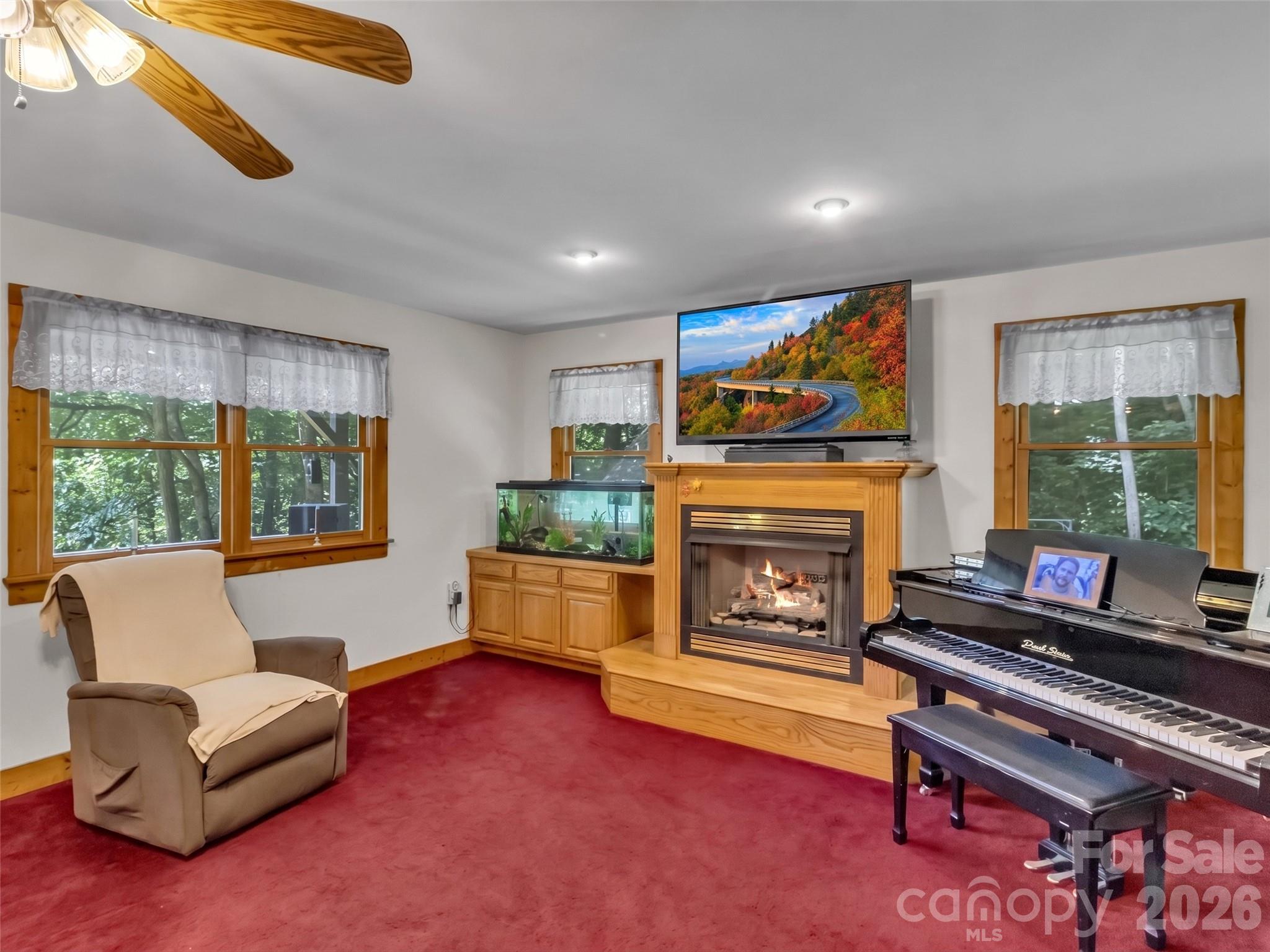 Single Family Residence at 150 Sorghum Drive, Waynesville, photo 8 of 38
