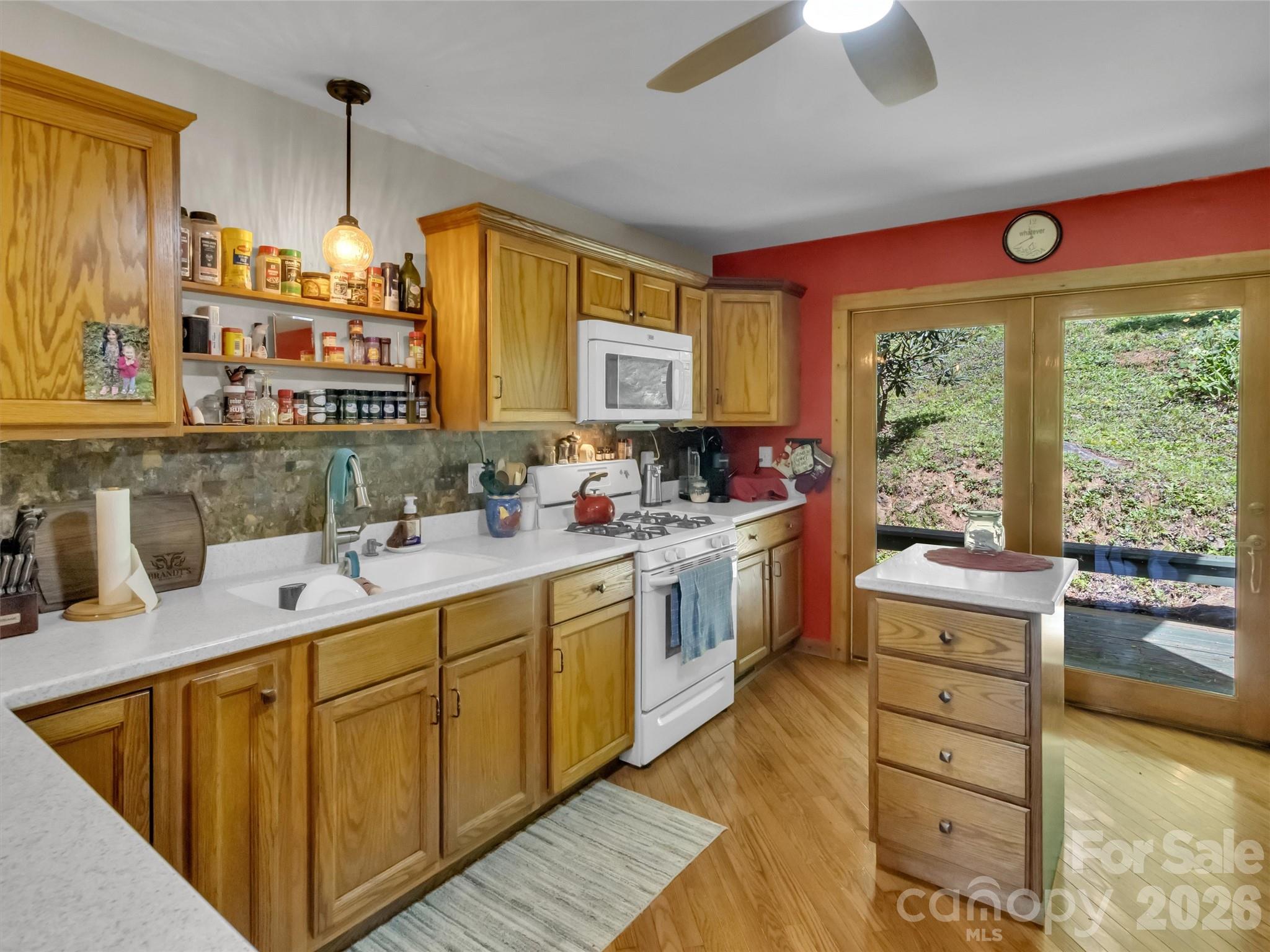 Single Family Residence at 150 Sorghum Drive, Waynesville, photo 12 of 38