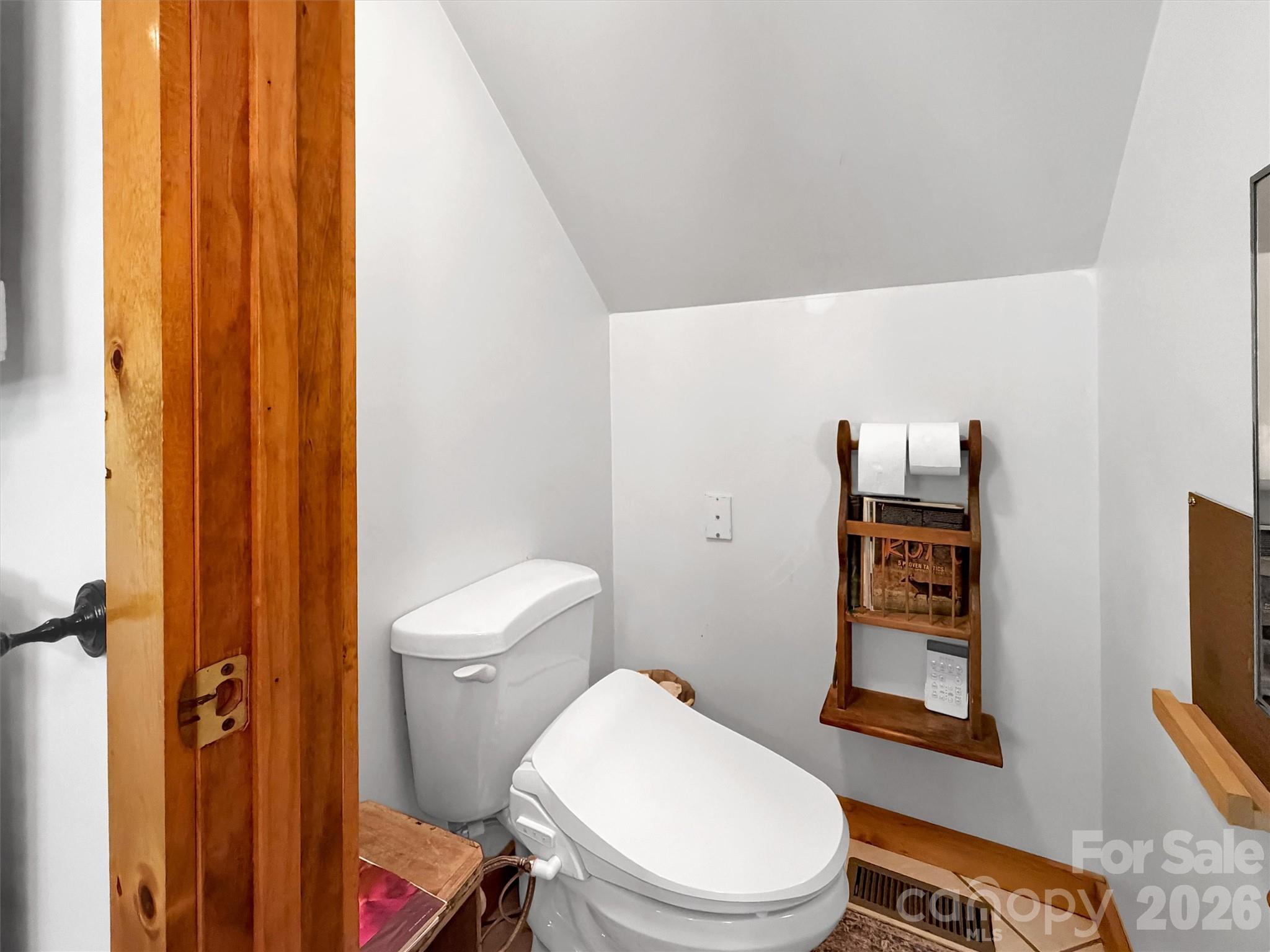 Single Family Residence at 150 Sorghum Drive, Waynesville, photo 18 of 38