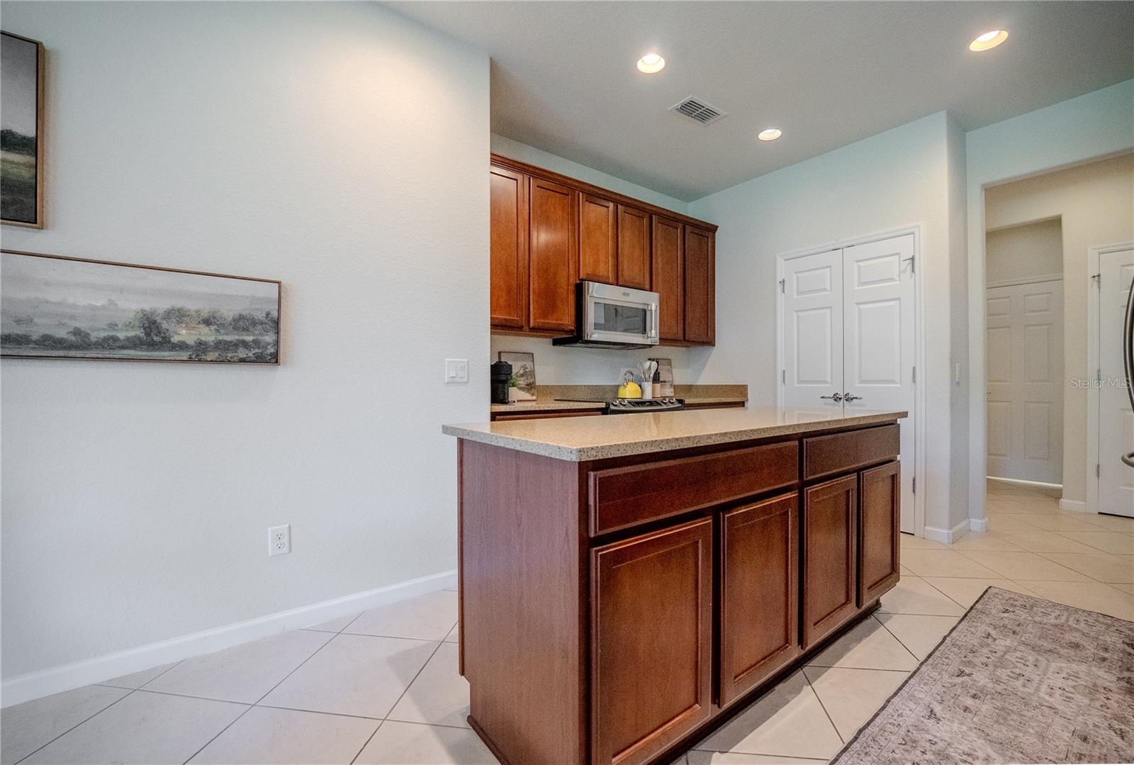 Single Family Residence at 9876 SW 69TH LN, OCALA, photo 20 of 64