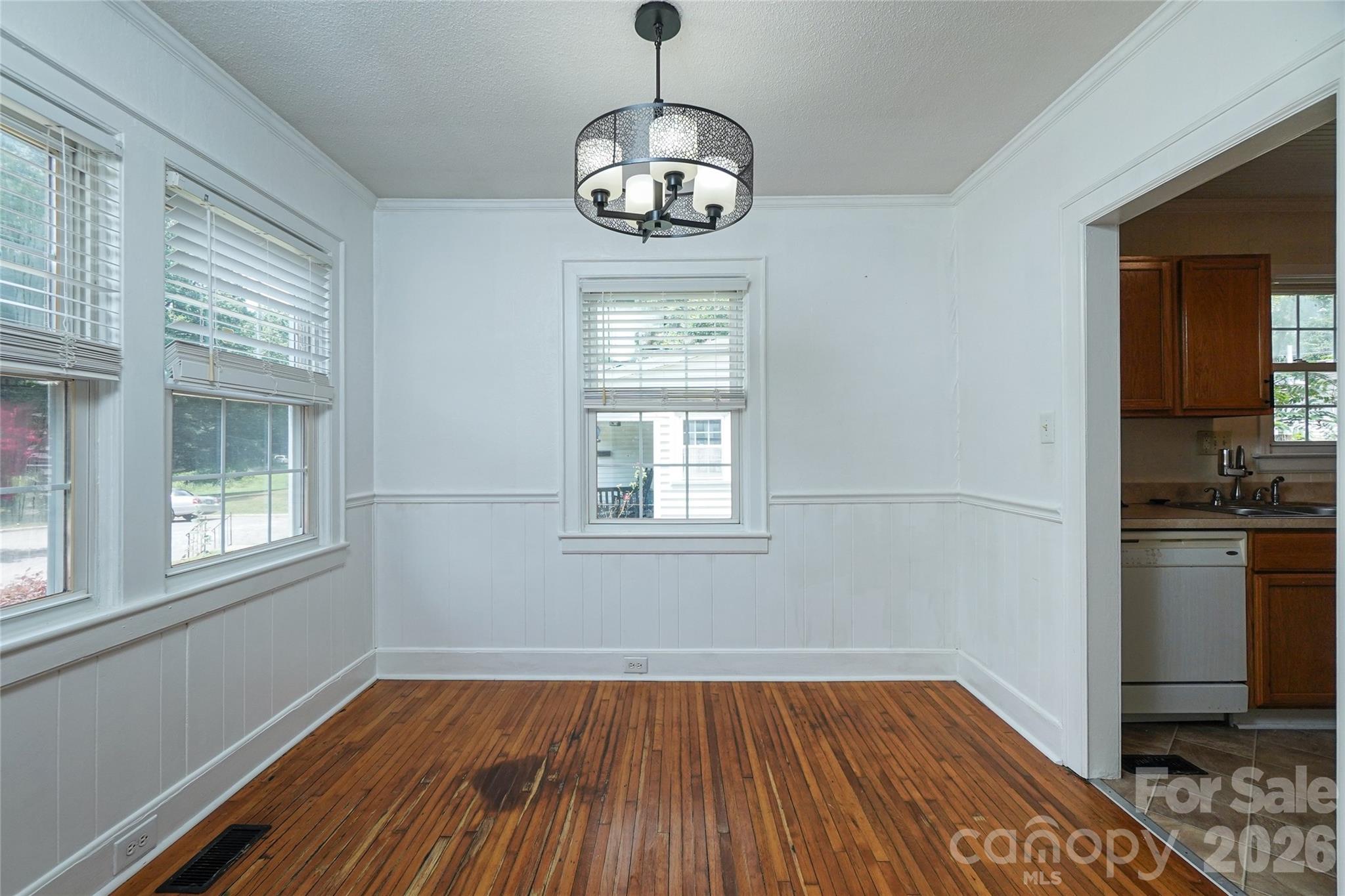 Single Family Residence at 512 W 8th Avenue, Gastonia, photo 14 of 25