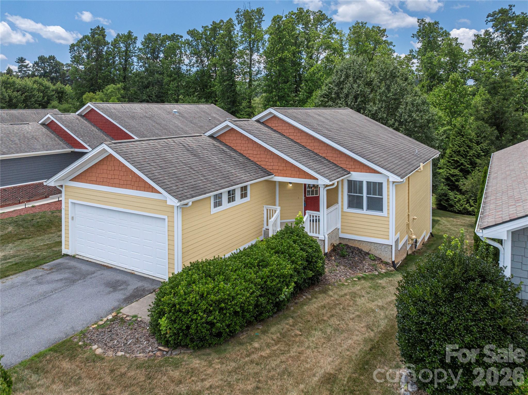 Single Family Residence at 41 Little Fox Lane, Fletcher, photo 2 of 42