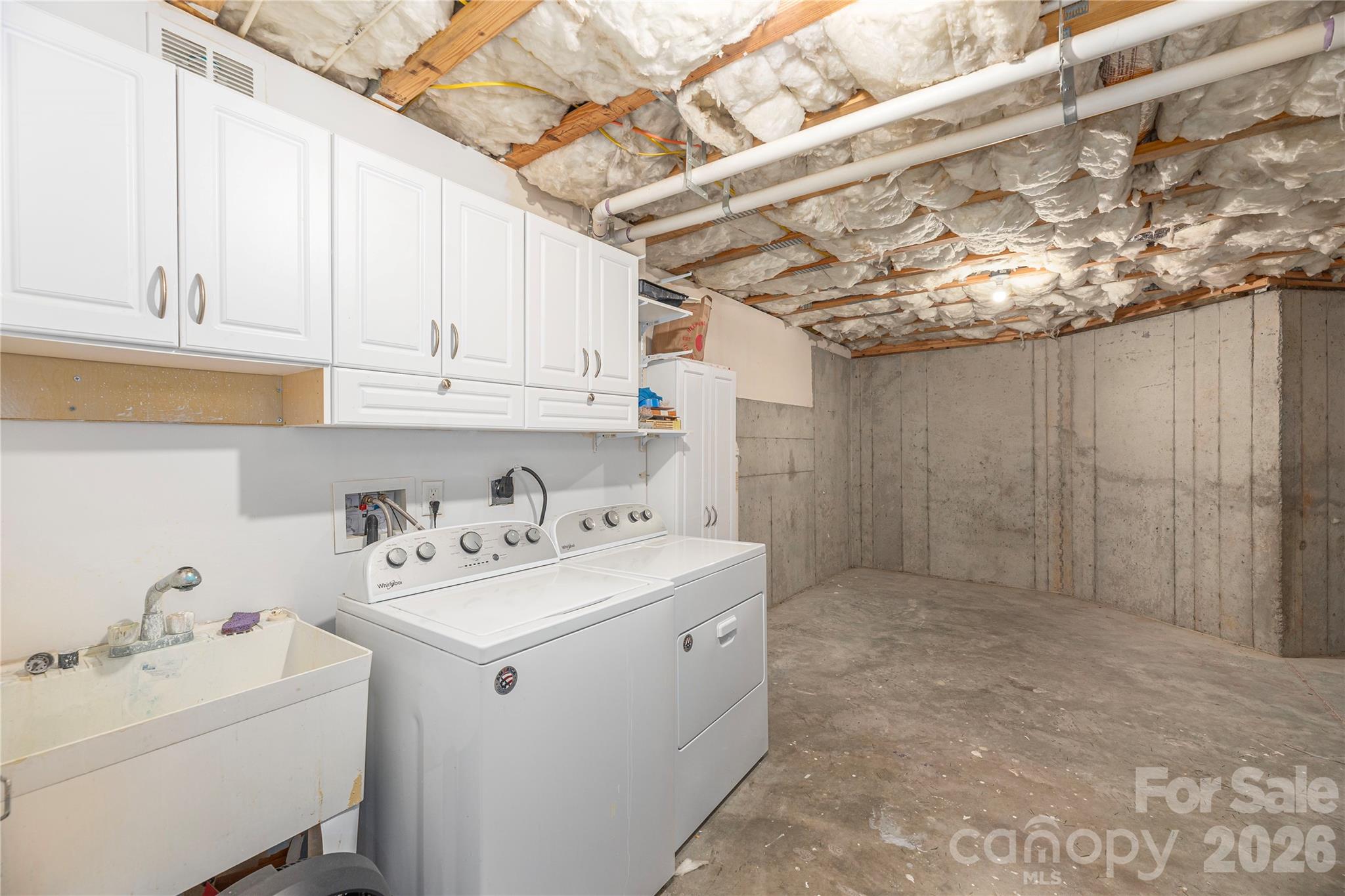 Single Family Residence at 41 Little Fox Lane, Fletcher, photo 32 of 42