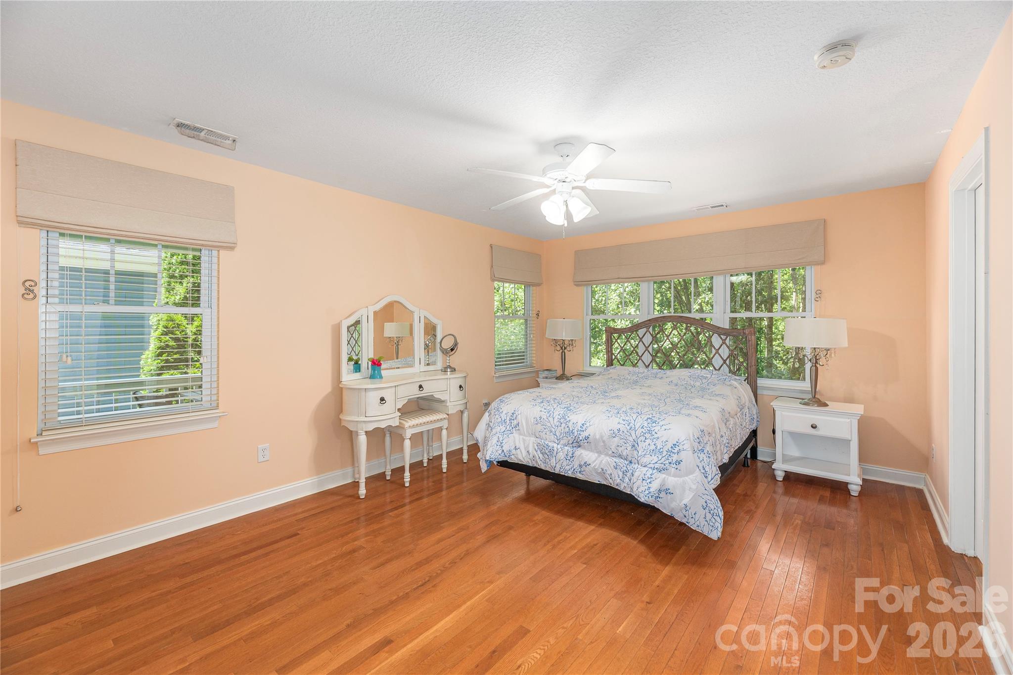 Single Family Residence at 41 Little Fox Lane, Fletcher, photo 16 of 42