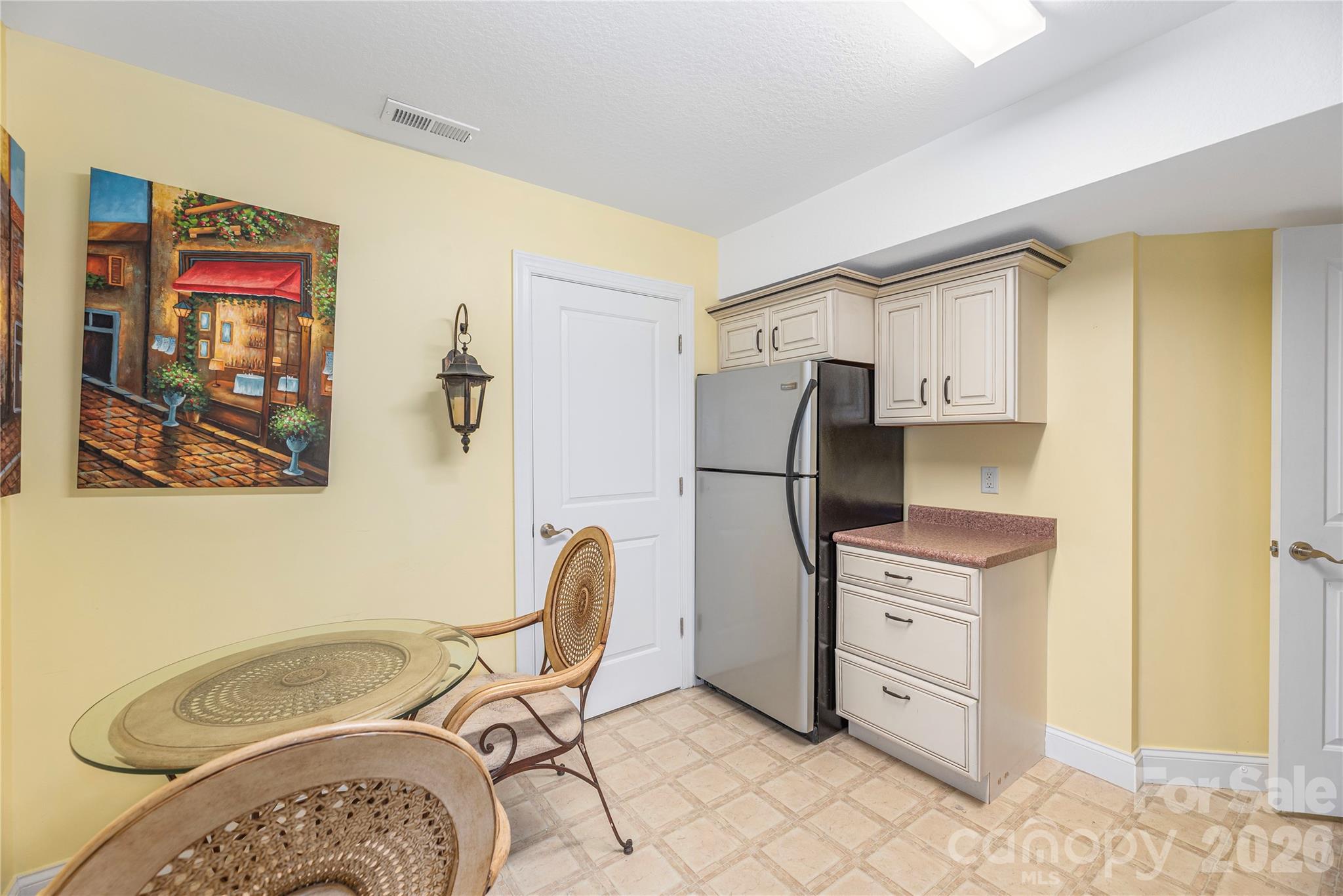 Single Family Residence at 41 Little Fox Lane, Fletcher, photo 39 of 42