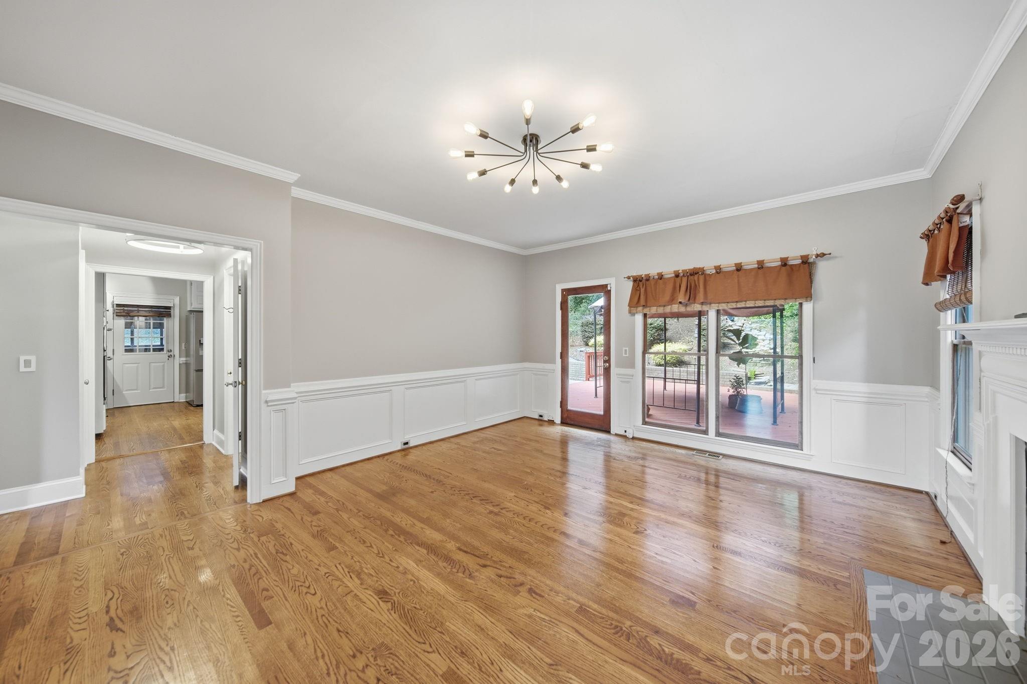 Single Family Residence at 1265 Braeburn Road NW, Concord, photo 5 of 45