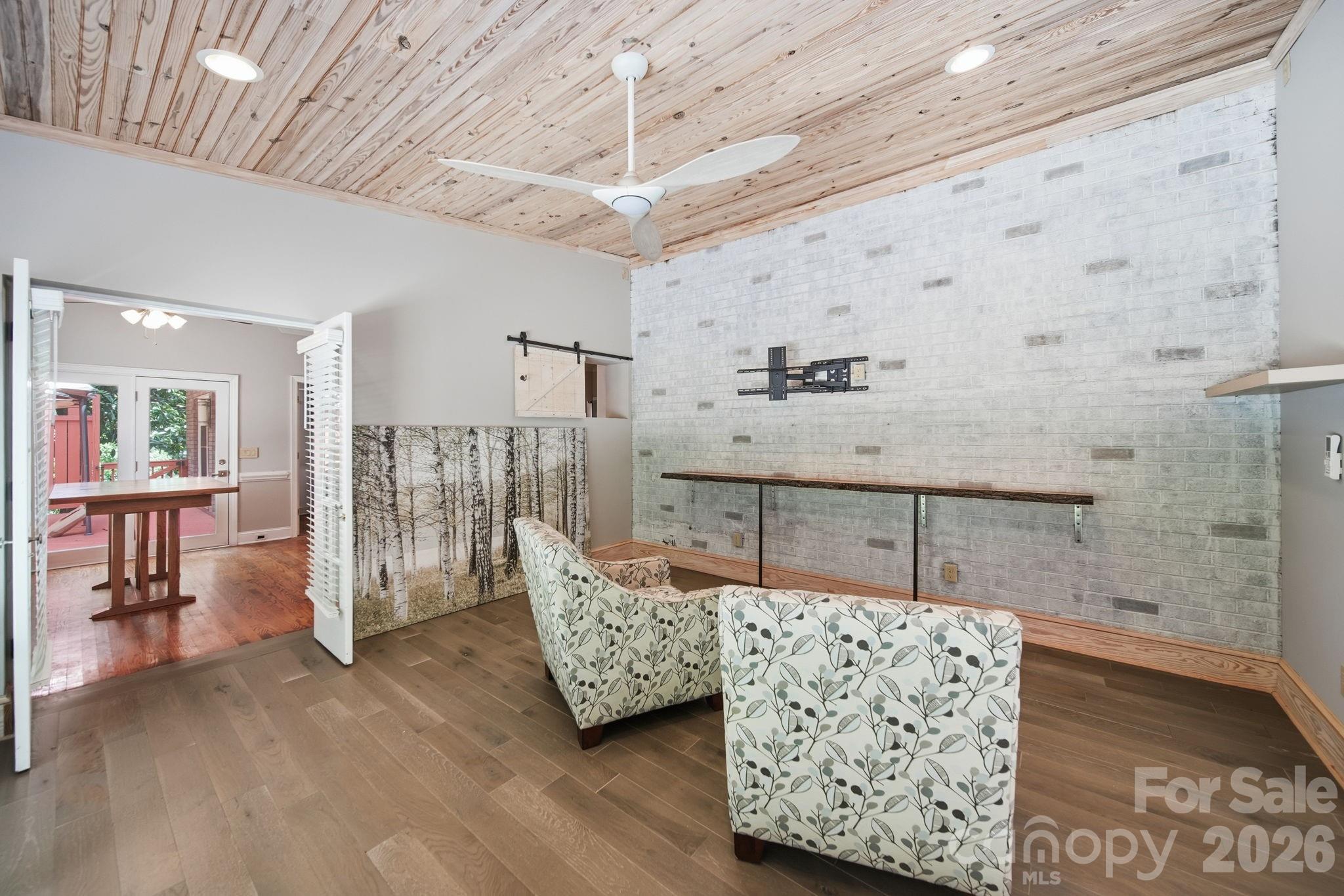 Single Family Residence at 1265 Braeburn Road NW, Concord, photo 12 of 45