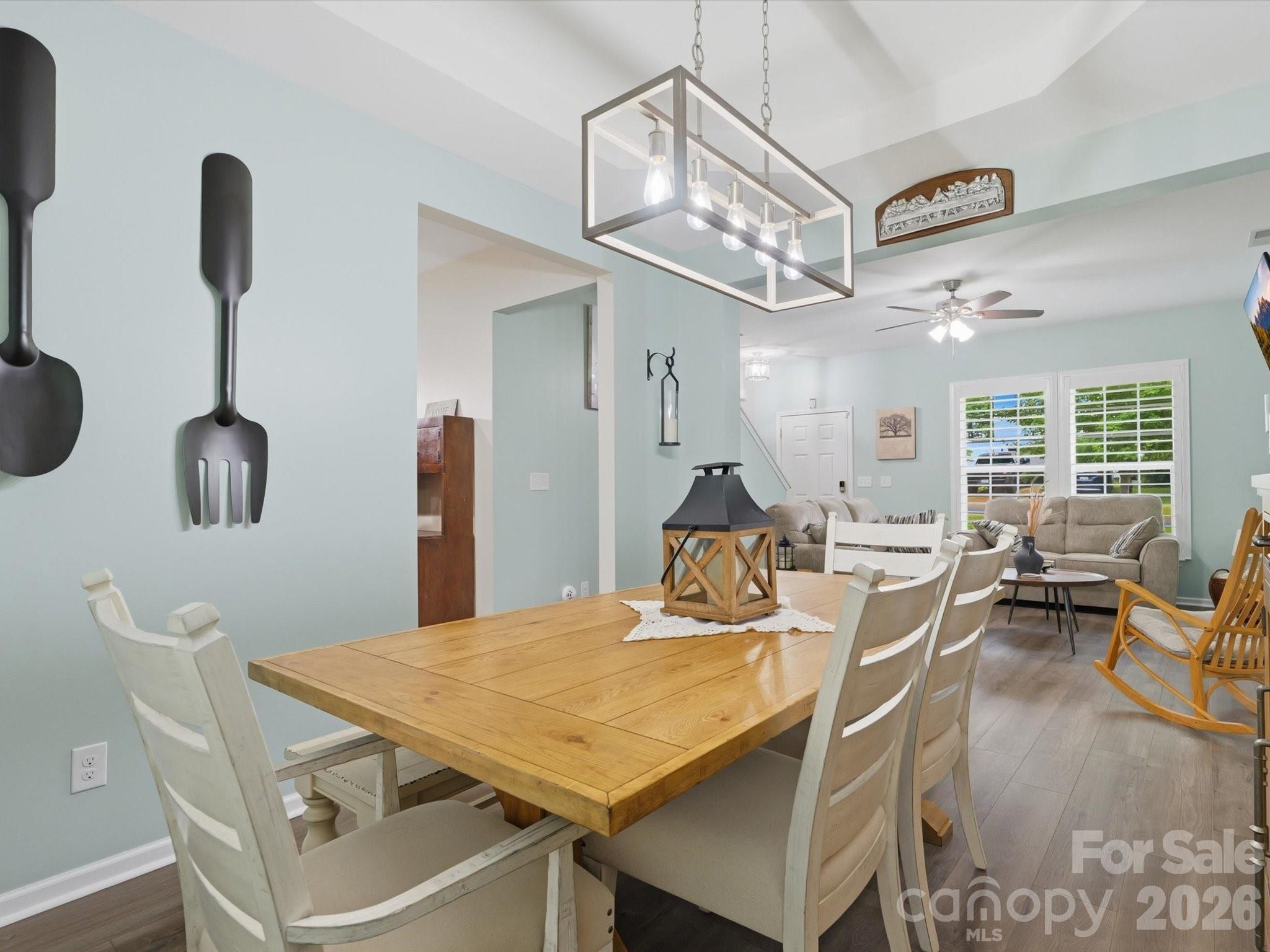Single Family Residence at 1566 Glenbar Court, Clover, photo 4 of 48