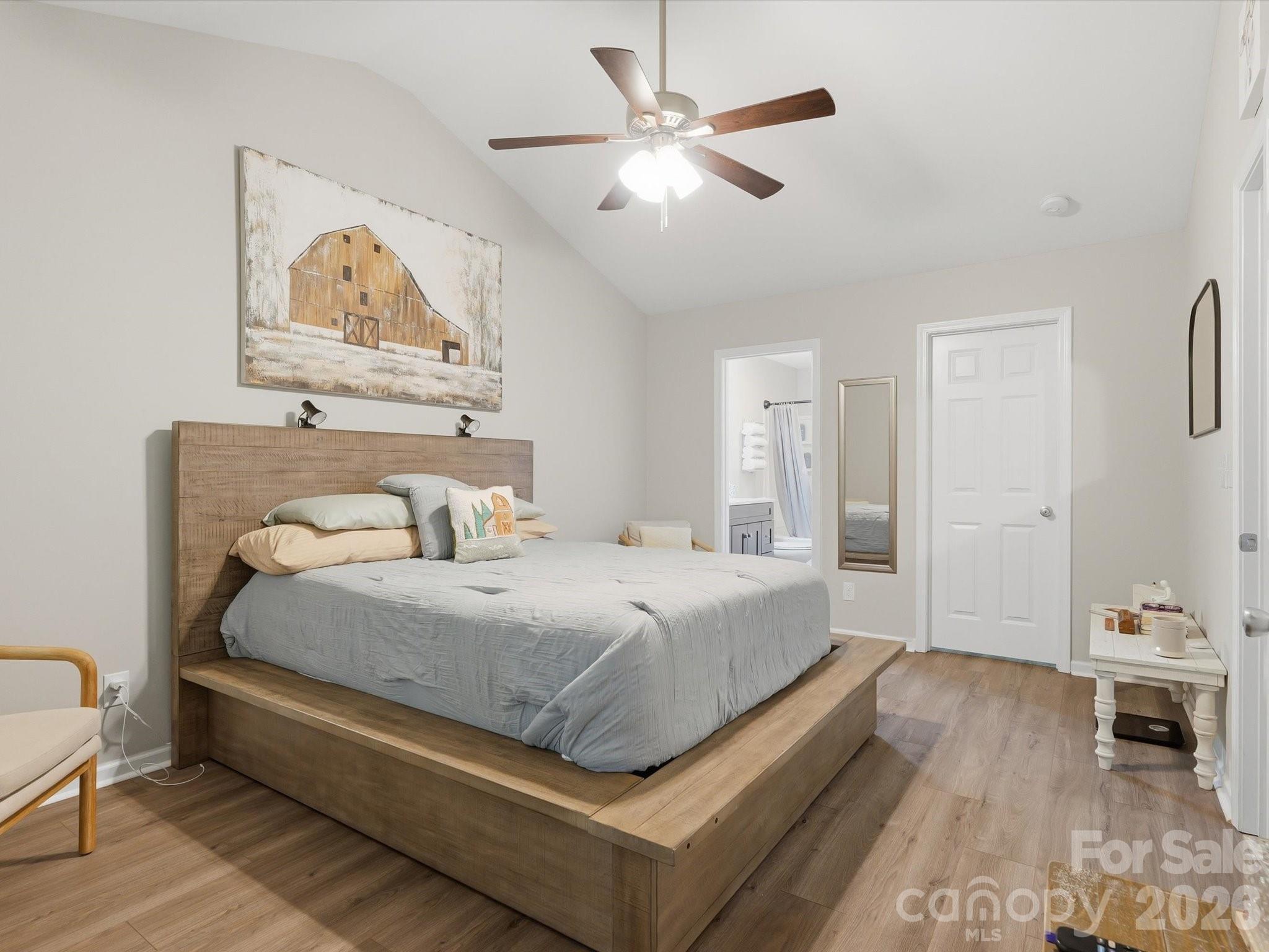 Single Family Residence at 1566 Glenbar Court, Clover, photo 5 of 48