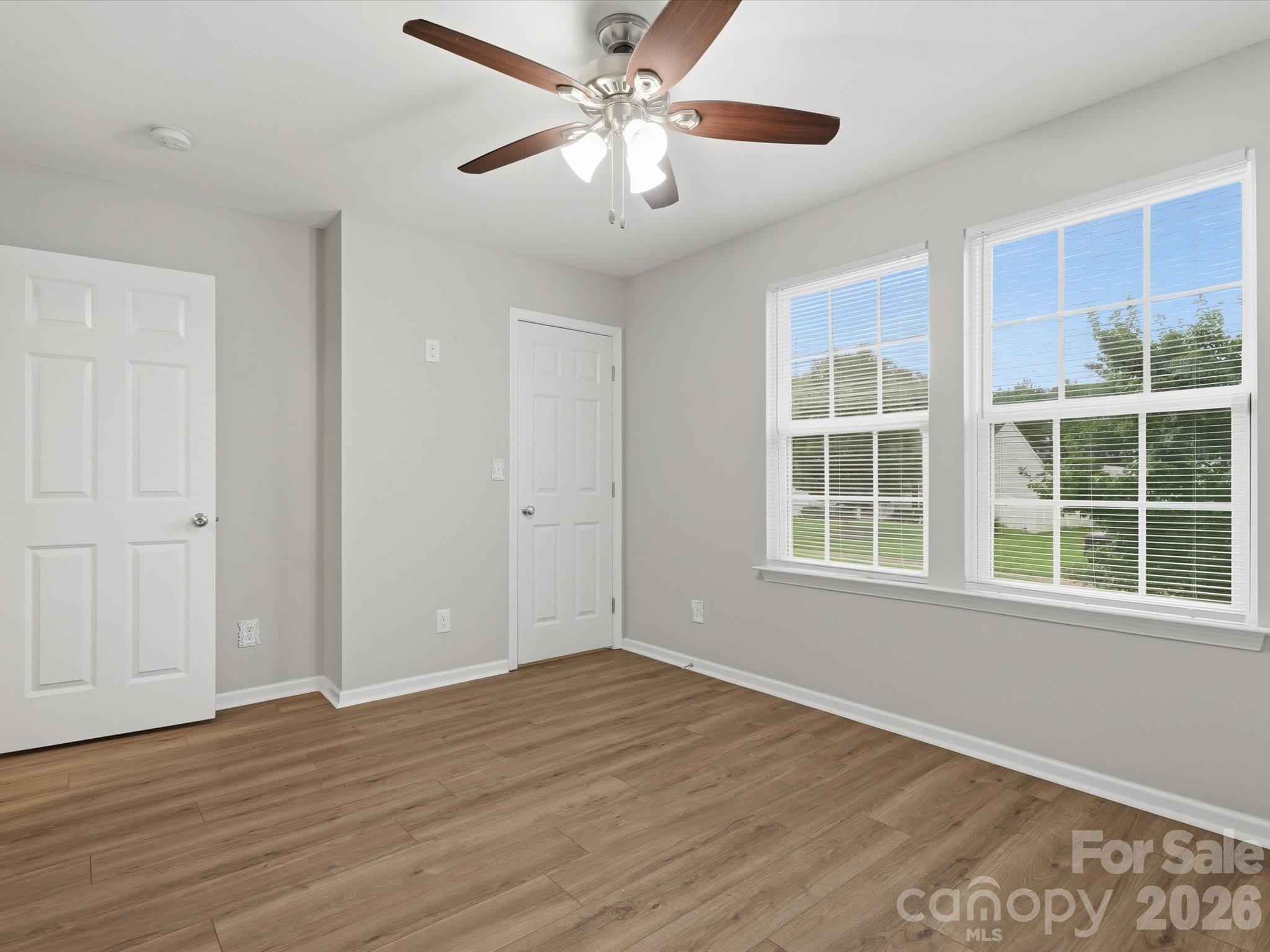 Single Family Residence at 1566 Glenbar Court, Clover, photo 30 of 48