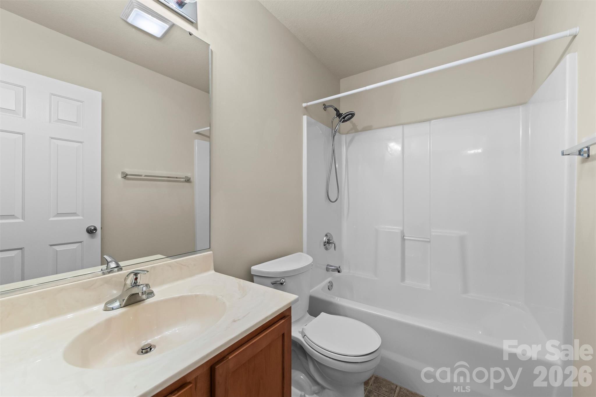 Guest Bathroom - 58 Lilac Fields Way, Arden