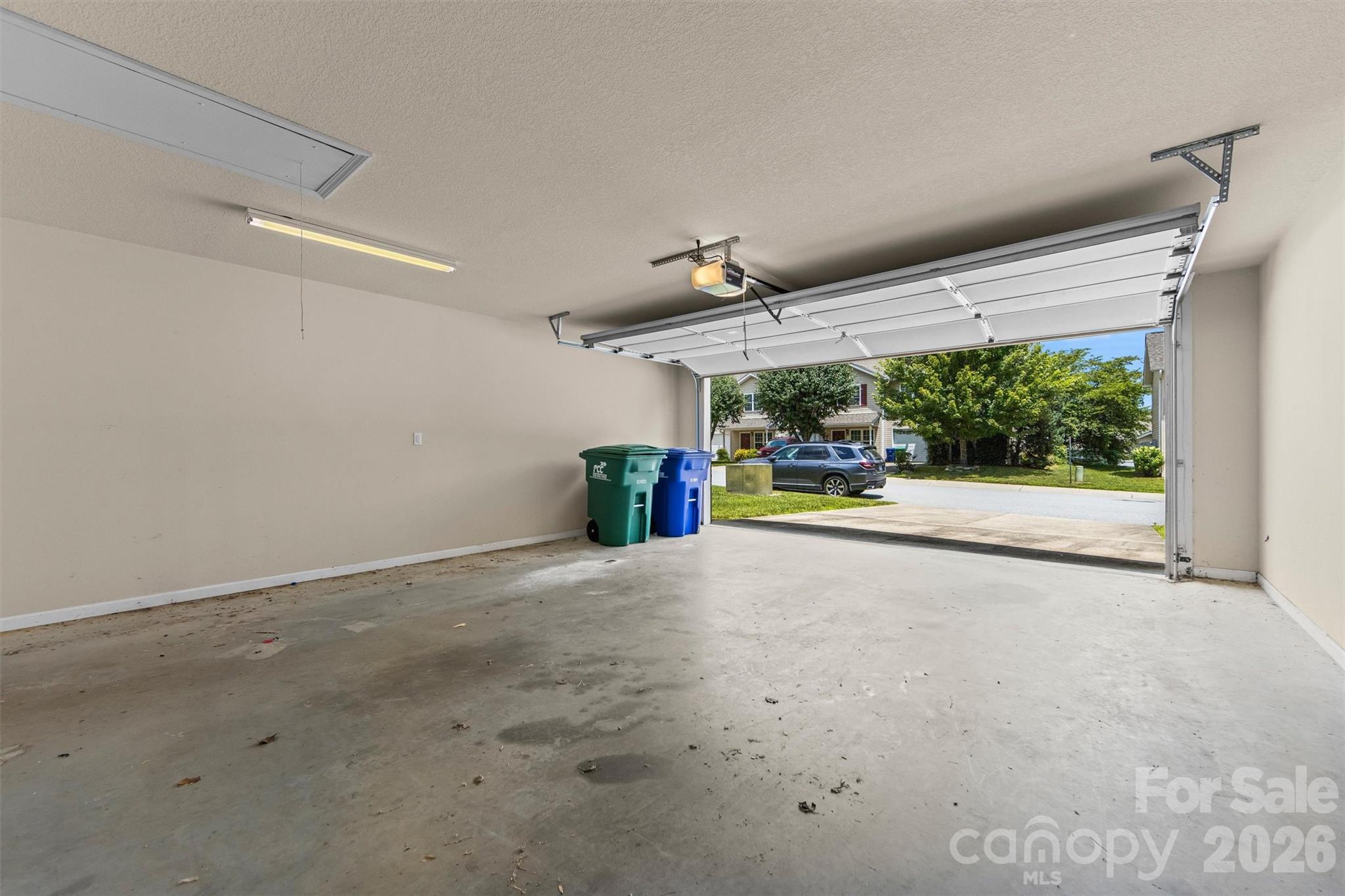 2 Car Garage - 58 Lilac Fields Way, Arden