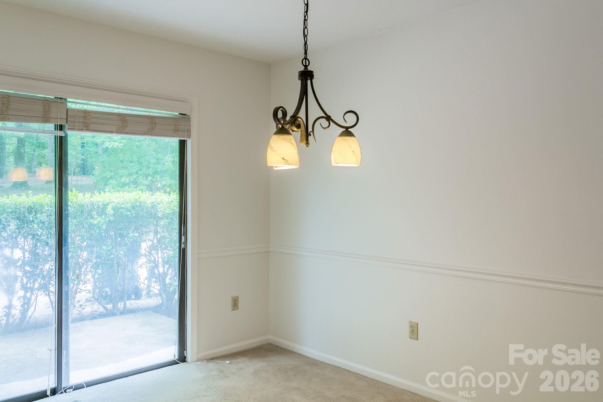Condominium at 17 Knoll Drive, Columbus, photo 10 of 31