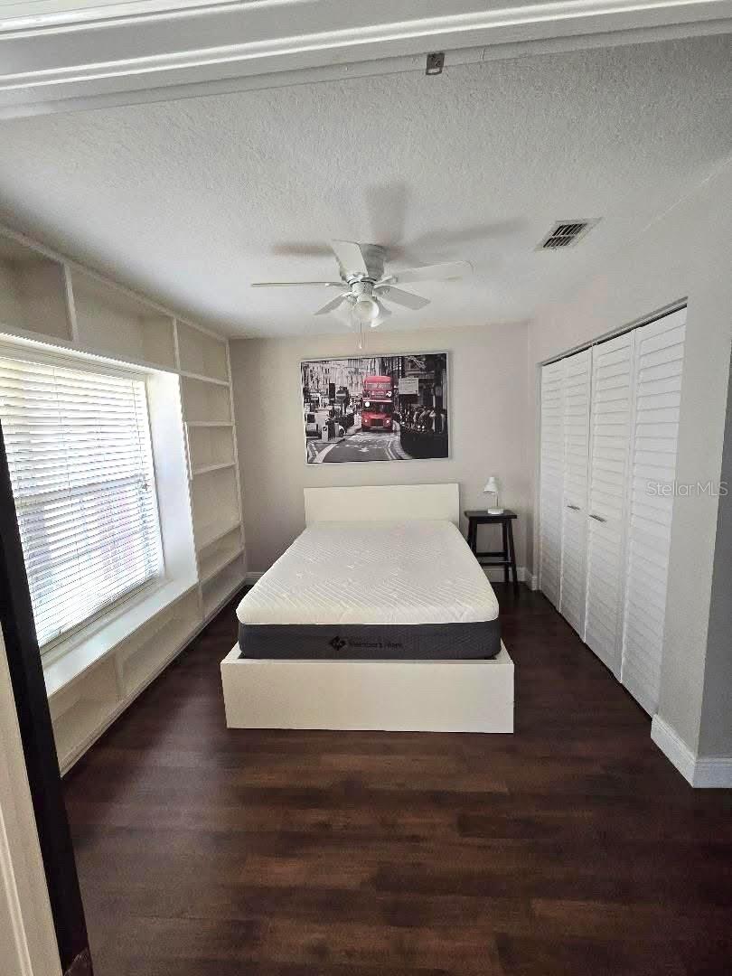 Condominium at 7910 HARDWICK DR #713, NEW PORT RICHEY, photo 7 of 33