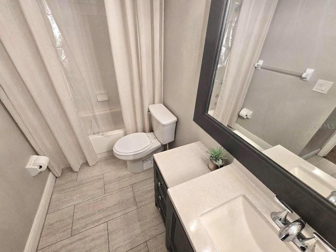 Condominium at 7910 HARDWICK DR #713, NEW PORT RICHEY, photo 16 of 33