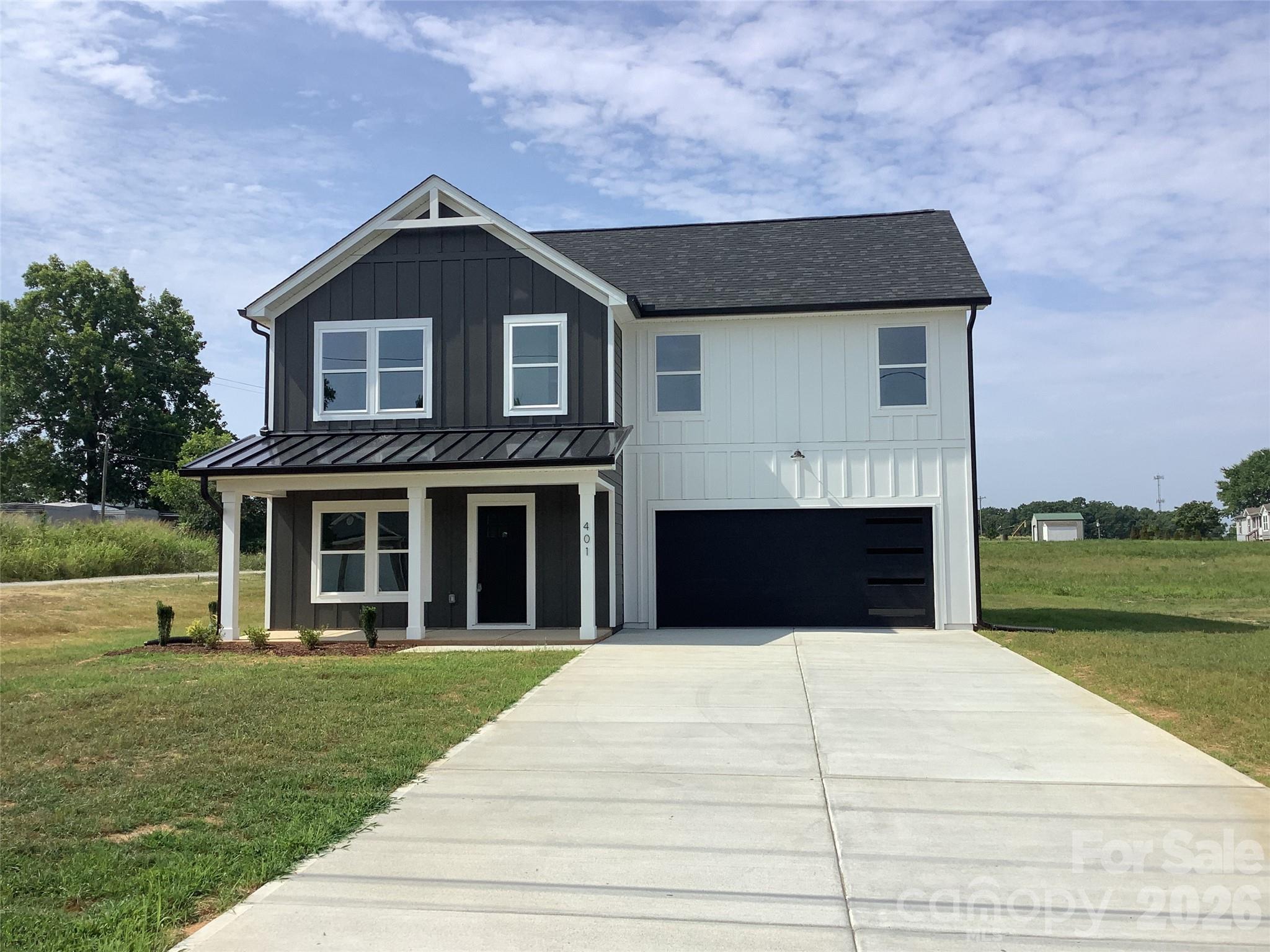 Front View - 401 Oak Grove Road, Kings Mountain