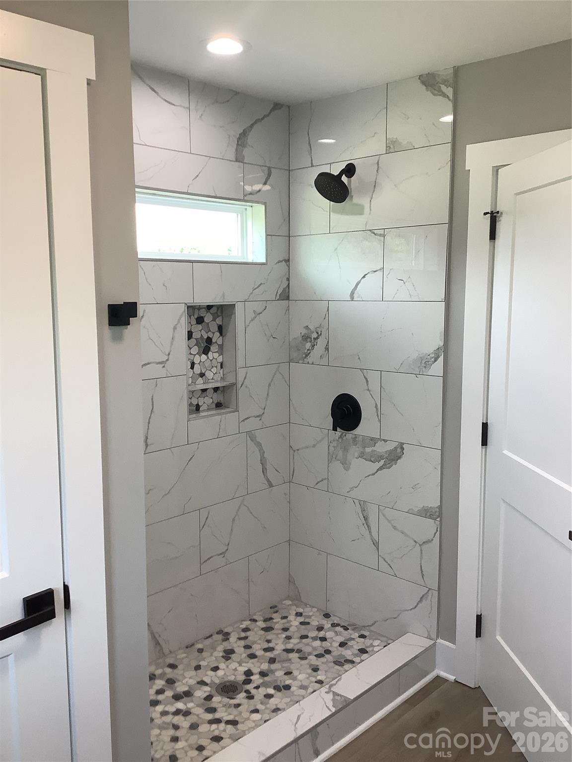 Primary Bath - 401 Oak Grove Road, Kings Mountain