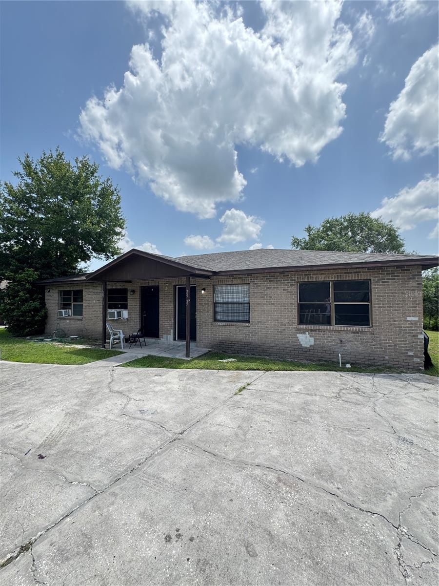 2929 NINE IRON DR
