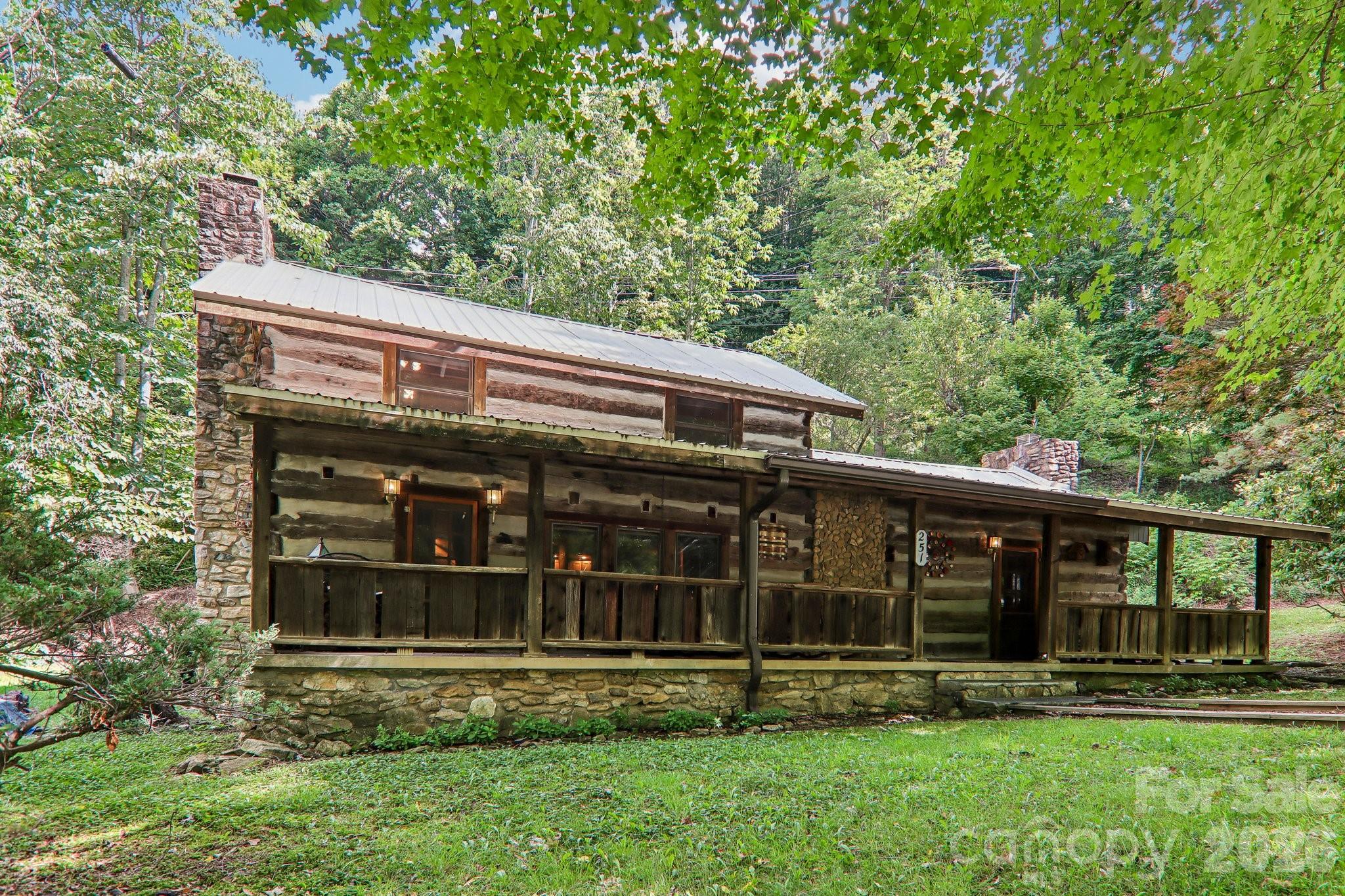 Beautiful Setting - 251 Village Lane, Mars Hill