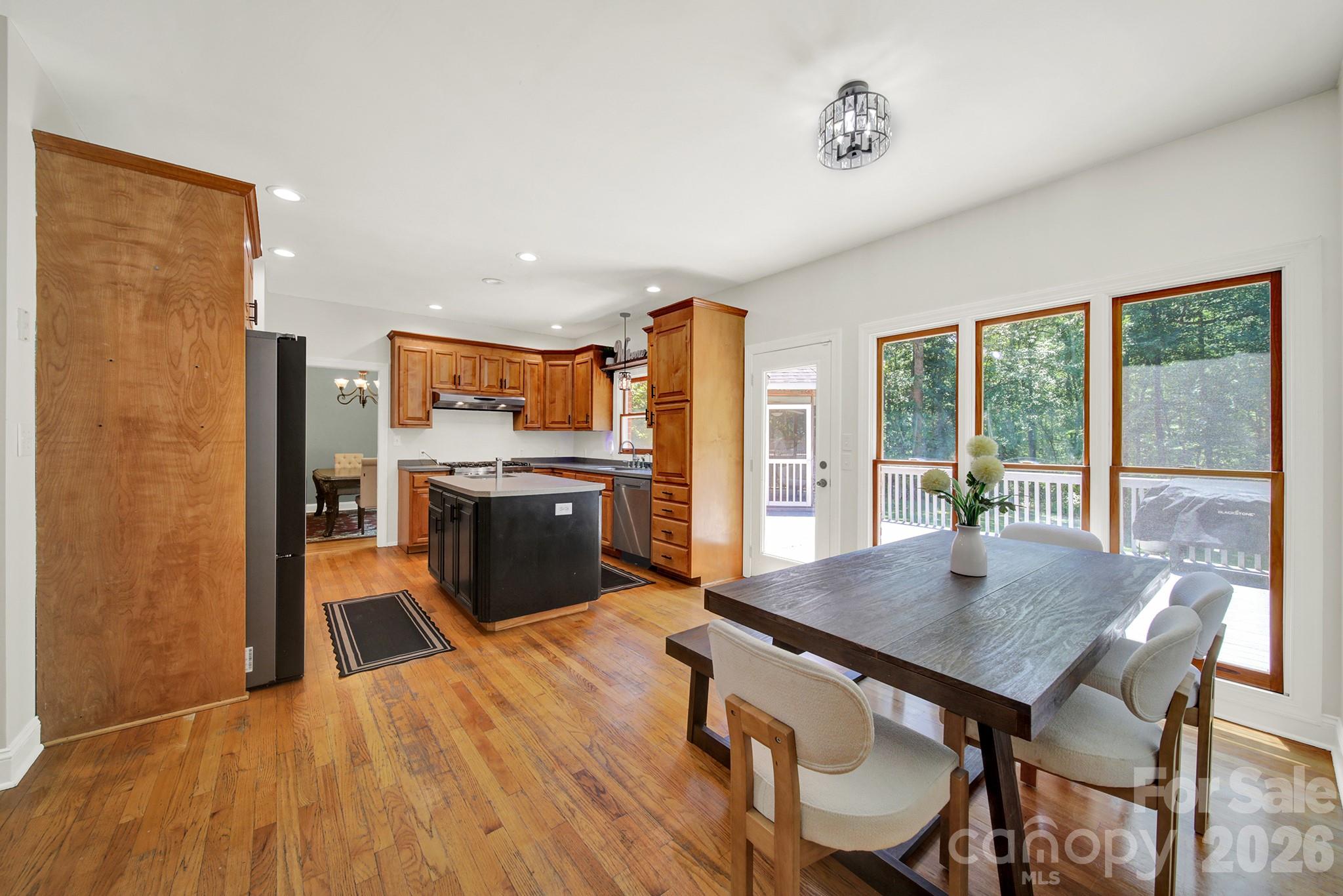Single Family Residence at 1583 Calder Lane, Clover, photo 12 of 47