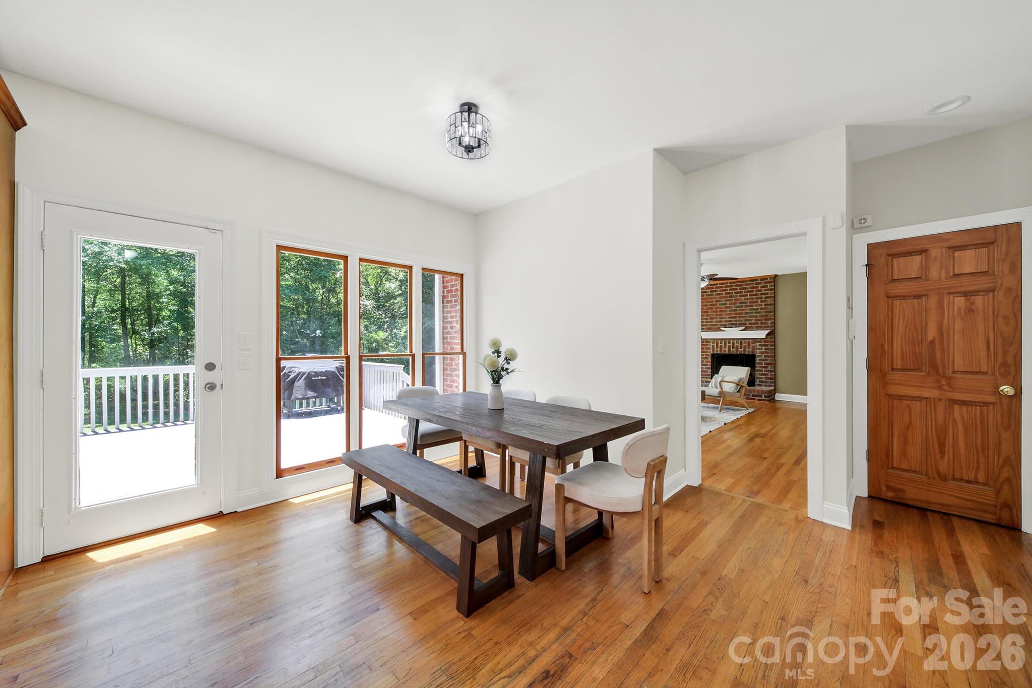 Single Family Residence at 1583 Calder Lane, Clover, photo 13 of 47