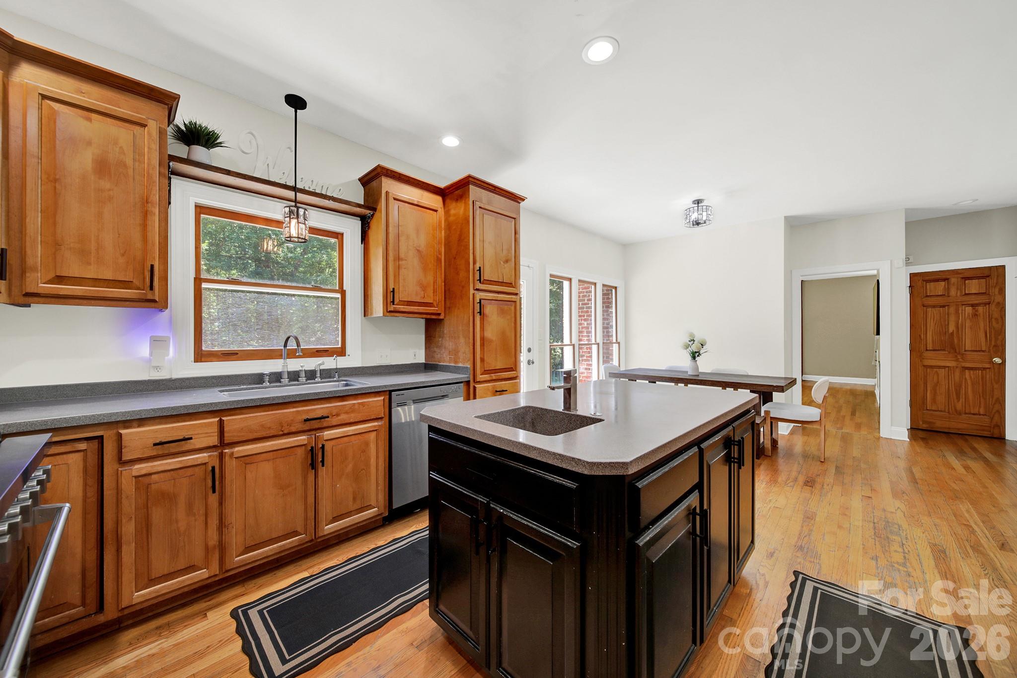 Single Family Residence at 1583 Calder Lane, Clover, photo 15 of 47