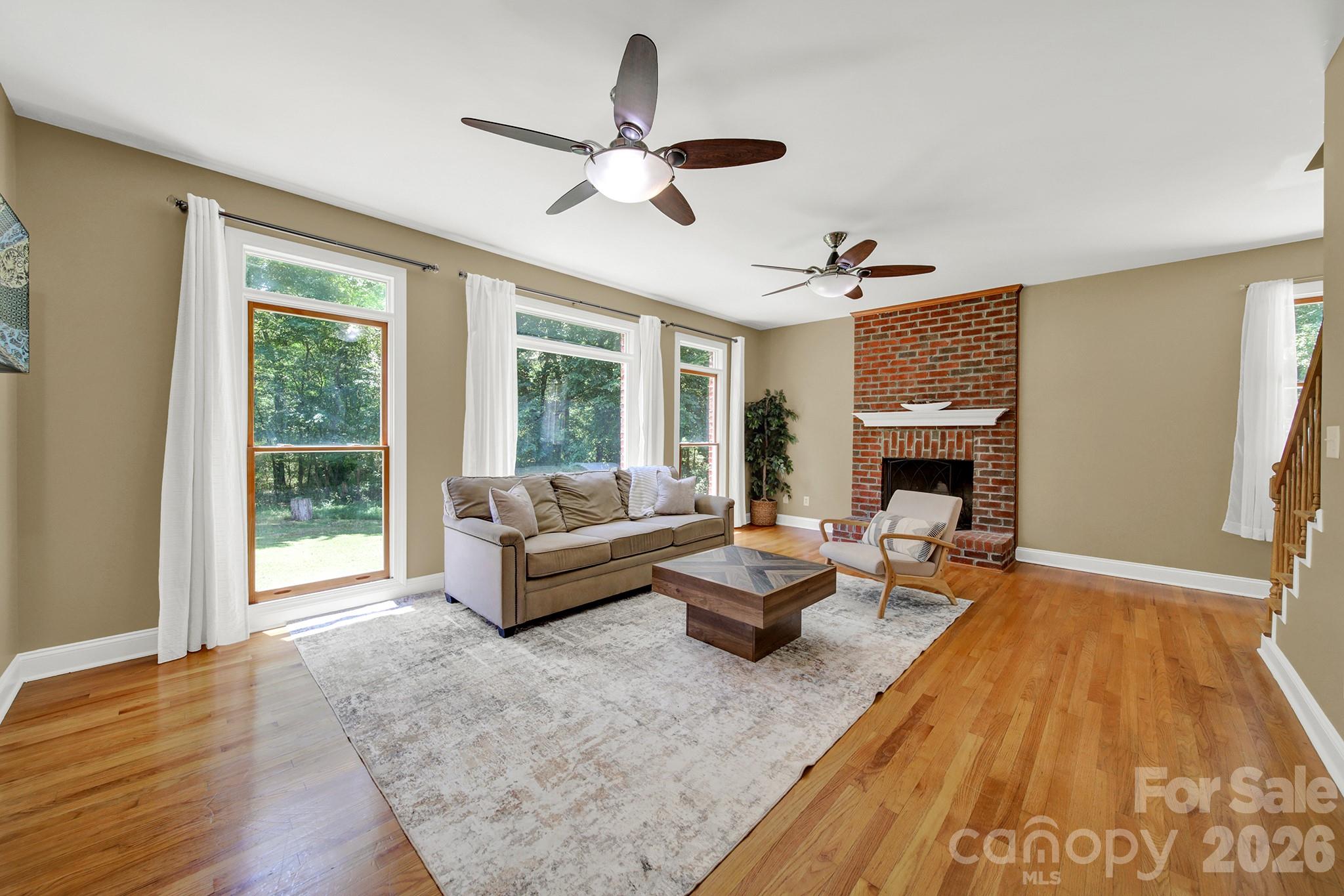 Single Family Residence at 1583 Calder Lane, Clover, photo 18 of 47