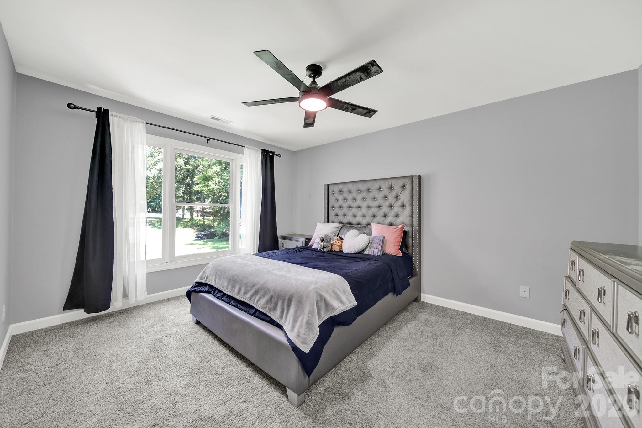 Single Family Residence at 1583 Calder Lane, Clover, photo 29 of 47