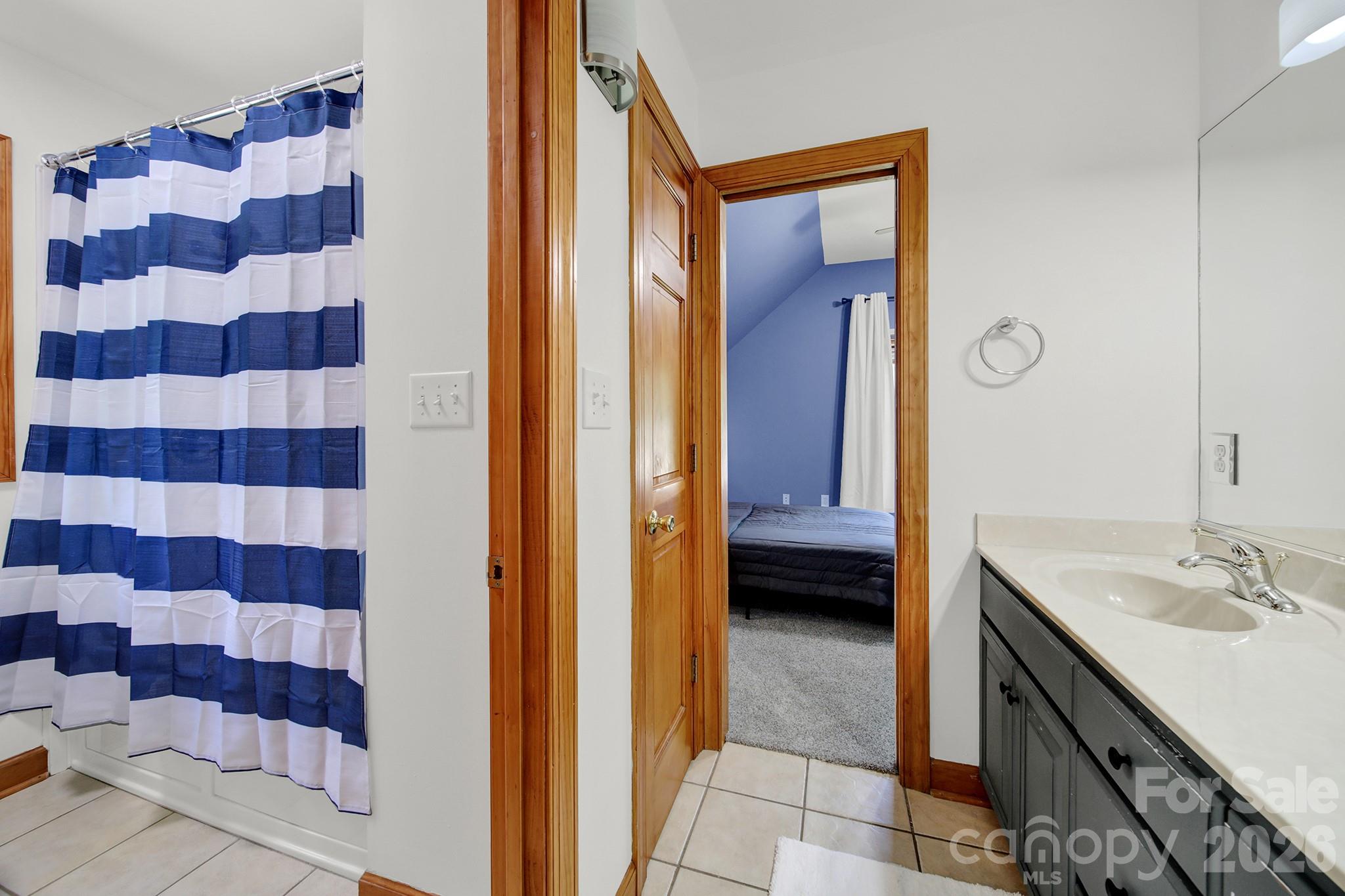 Single Family Residence at 1583 Calder Lane, Clover, photo 37 of 47