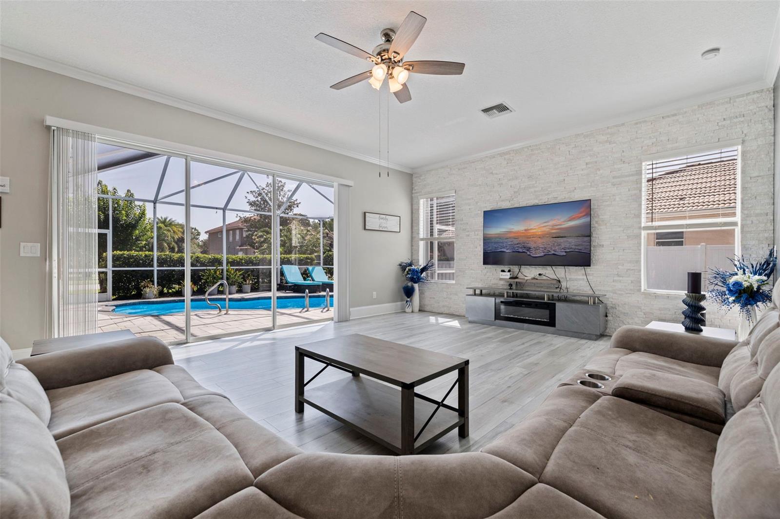Single Family Residence at 11508 OYSTER BAY CIR, NEW PORT RICHEY, photo 23 of 81