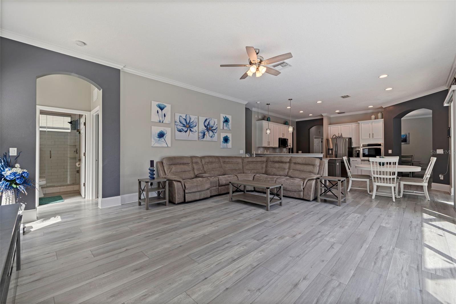 Single Family Residence at 11508 OYSTER BAY CIR, NEW PORT RICHEY, photo 25 of 81