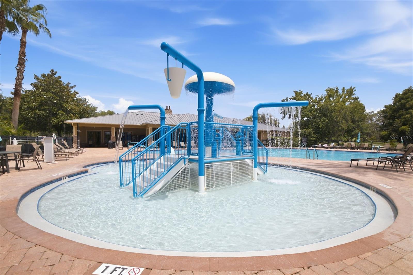 Splash Pad - 11508 OYSTER BAY CIR, NEW PORT RICHEY