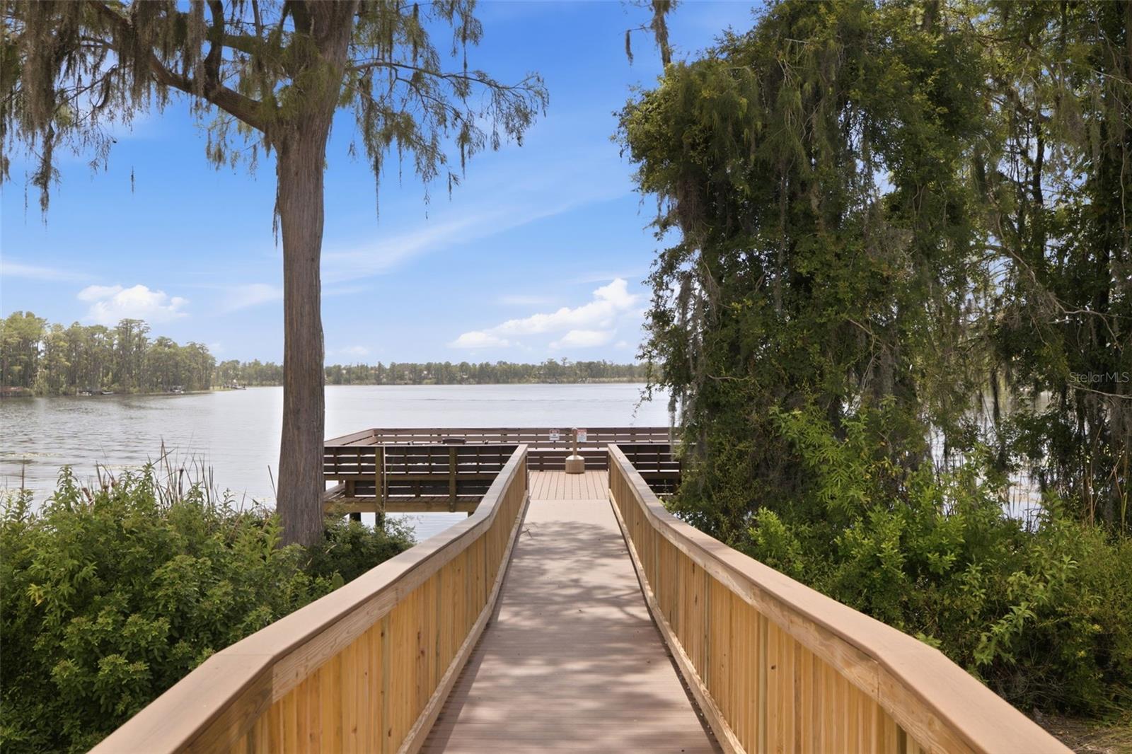 Fishing Dock - 11508 OYSTER BAY CIR, NEW PORT RICHEY